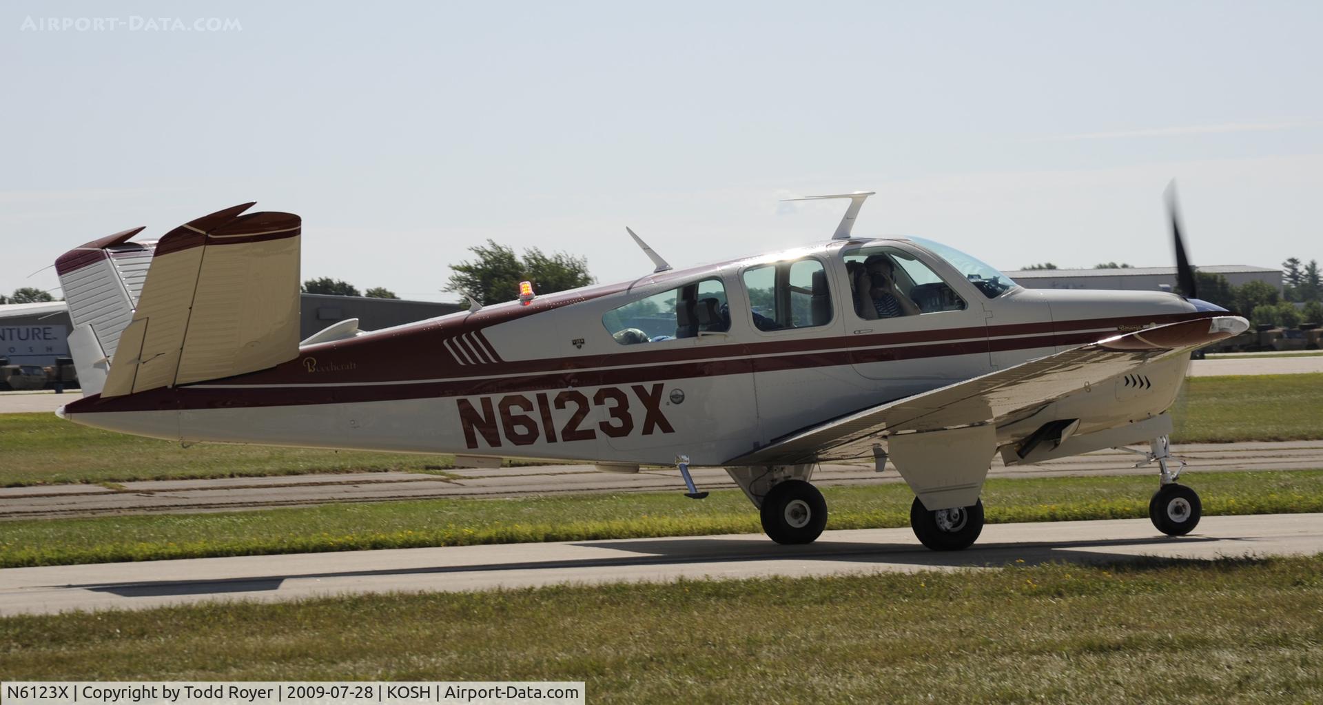 N6123X, 1981 Beech V35B Bonanza C/N D-10385, EAA AIRVENTURE 2009