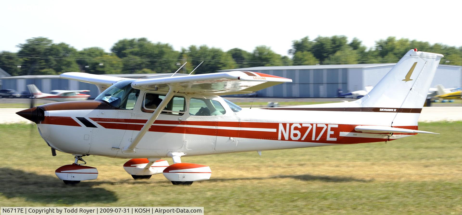 N6717E, 1978 Cessna 172N C/N 17272055, EAA AIRVENTURE 2009