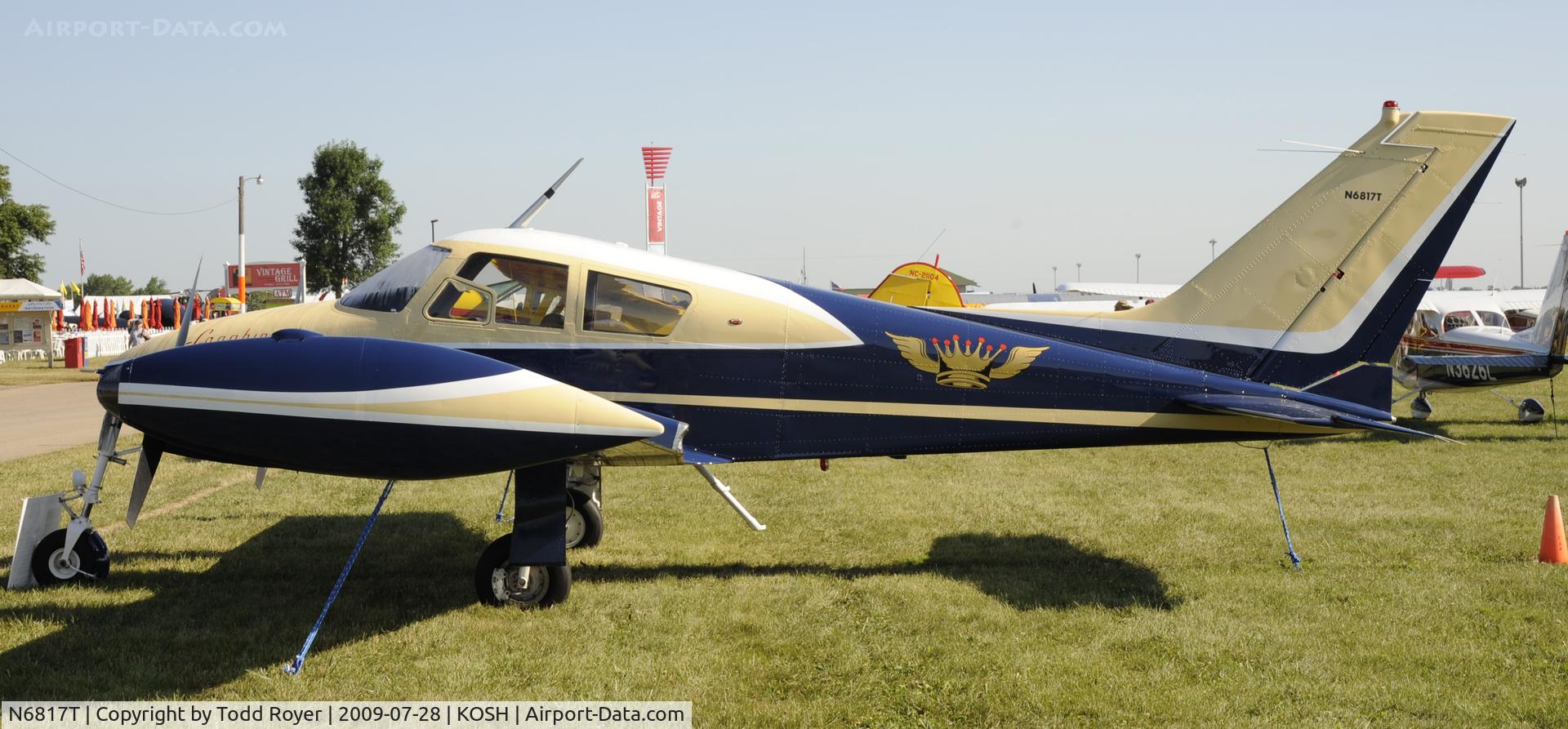 N6817T, 1960 Cessna 310D C/N 39117, EAA AIRVENTURE 2009