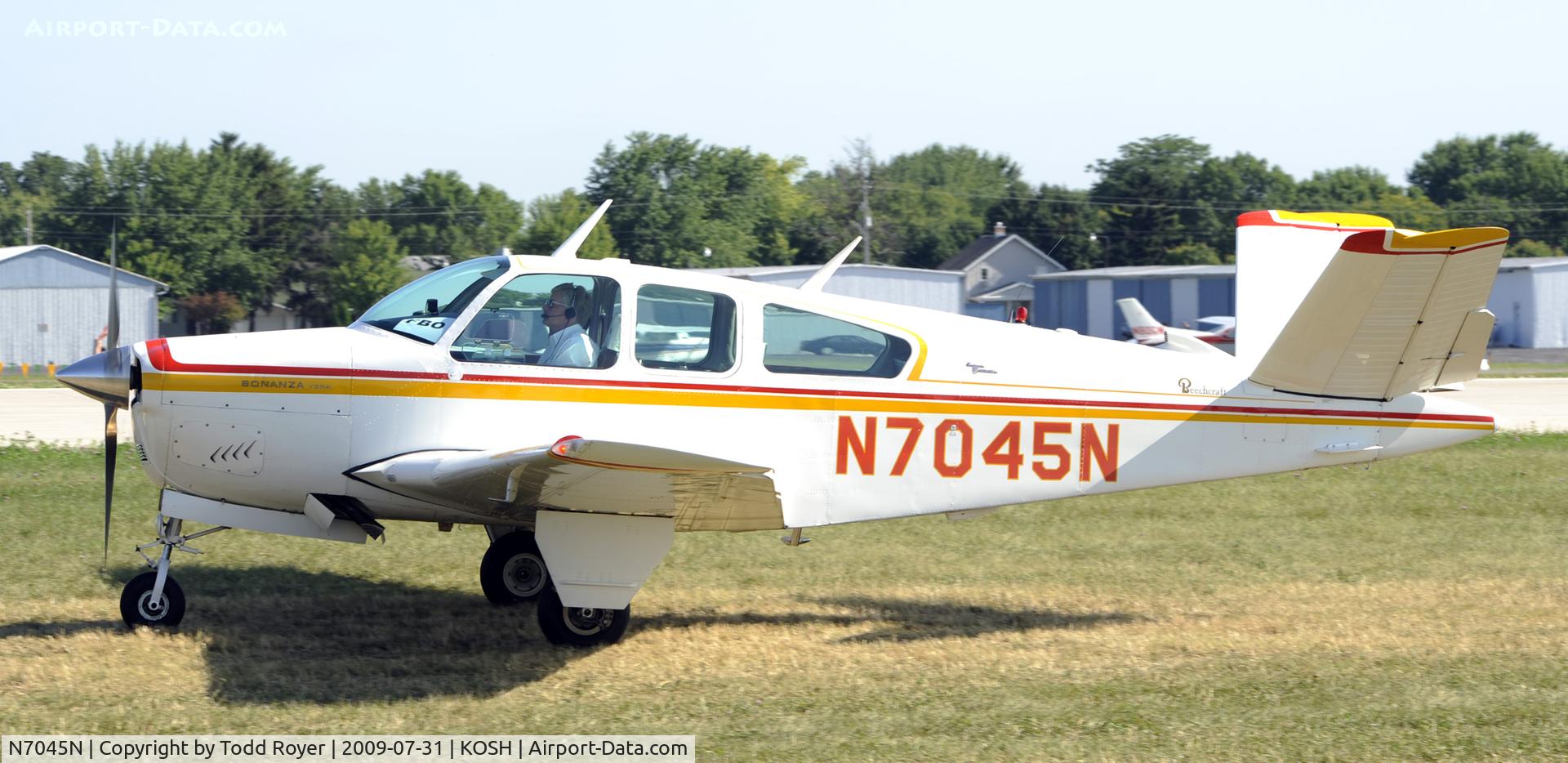 N7045N, 1967 Beech V35A Bonanza C/N D-8633, EAA AIRVENTURE 2009