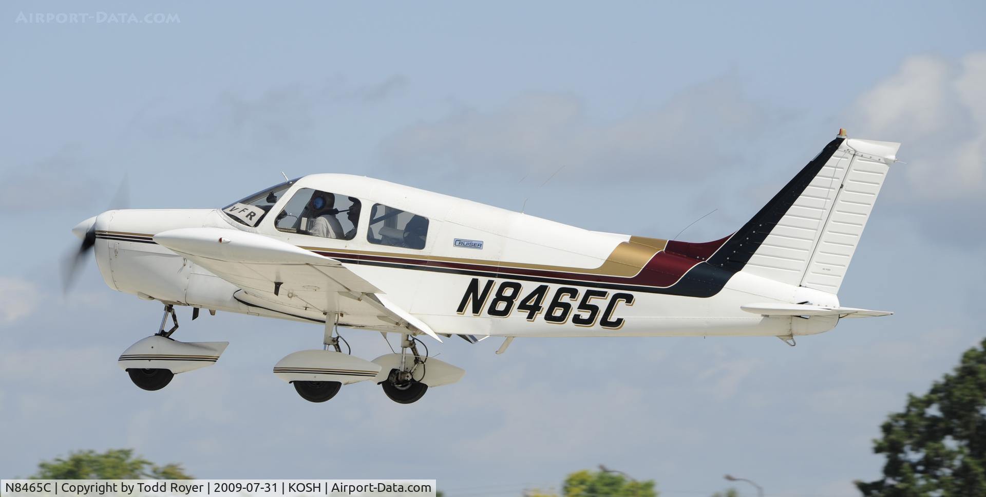 N8465C, 1976 Piper PA-28-140 Cherokee C/N 28-7625118, EAA AIRVENTURE 2009