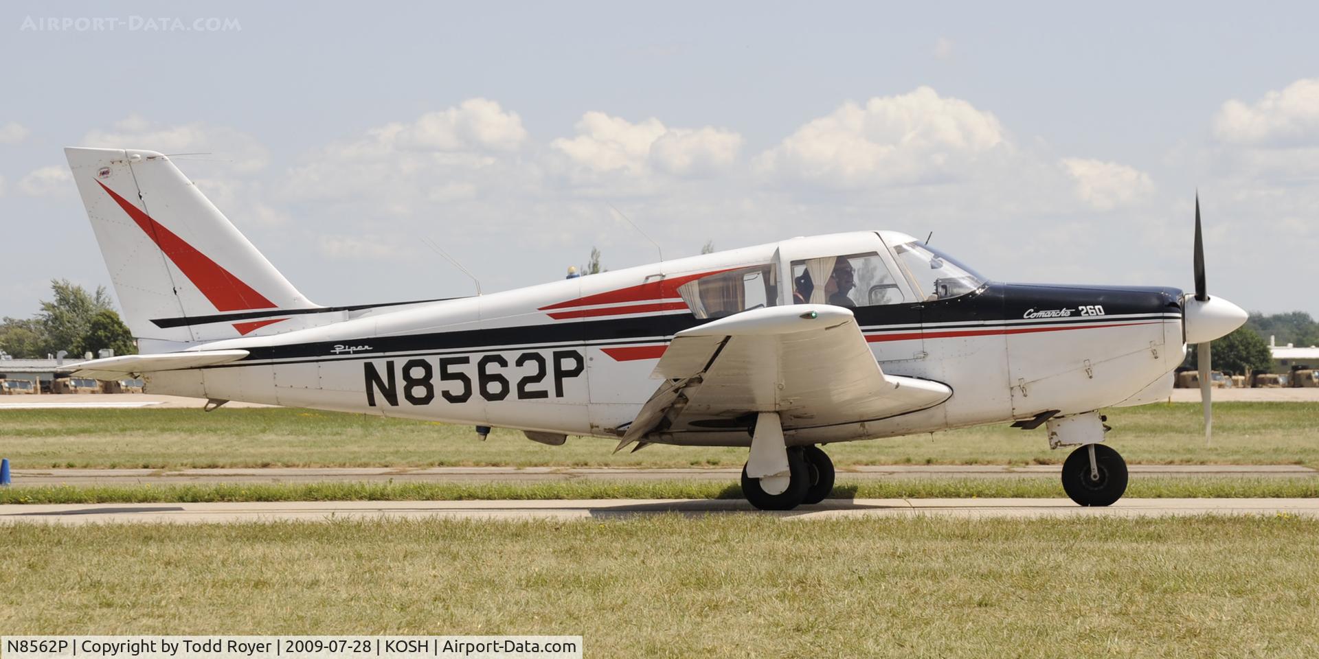 N8562P, 1965 Piper PA-24-260 Comanche C/N 24-4019, EAA AIRVENTURE 2009