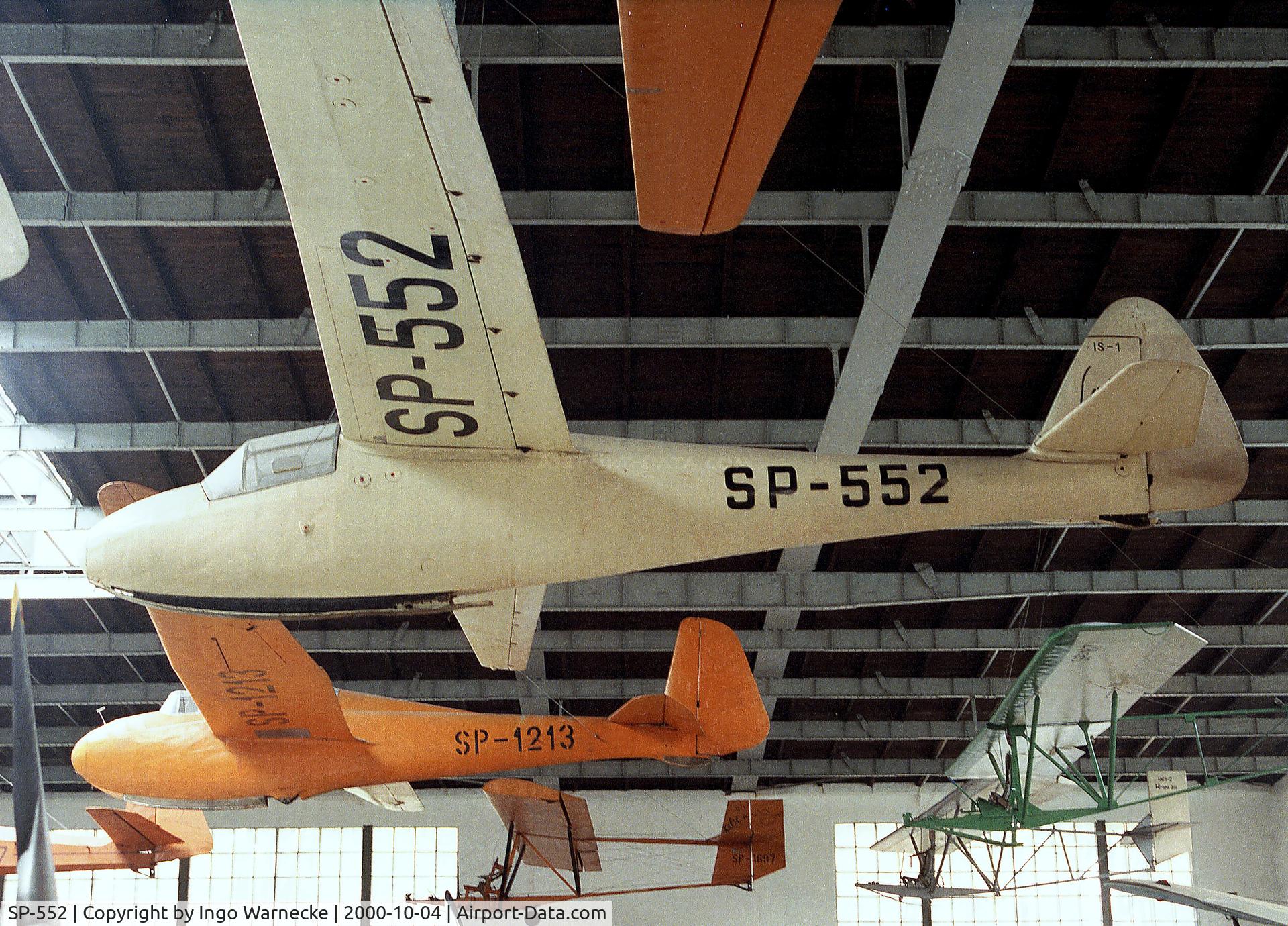 SP-552, Instytut Szybownictwa IS-1 Sep bis C/N 011, Instytut Szybownictwa IS-1 Sep bis at the Muzeum Lotnictwa i Astronautyki, Krakow