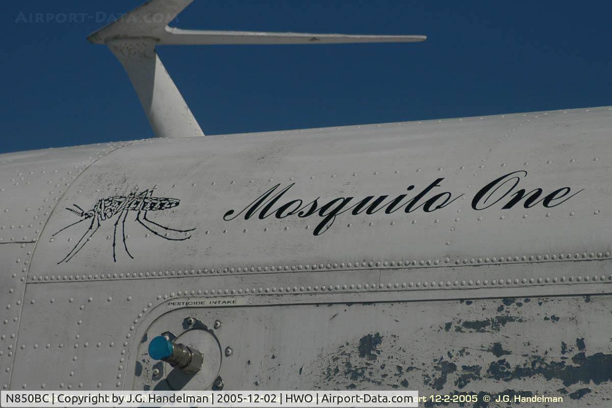 N850BC, 1951 Beech C-45H Expeditor C/N AF-401 (51-11844), tail view