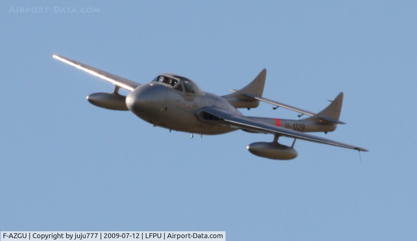 F-AZGU, 1959 De Havilland (F+W Emmen) Vampire T55 (DH-115) C/N 989, on display at Moret