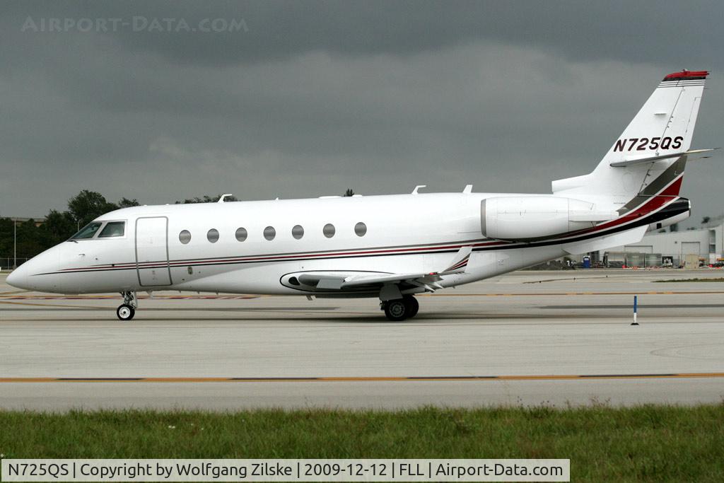 N725QS, 2004 Israel Aircraft Industries Gulfstream 200 C/N 105, visitor
