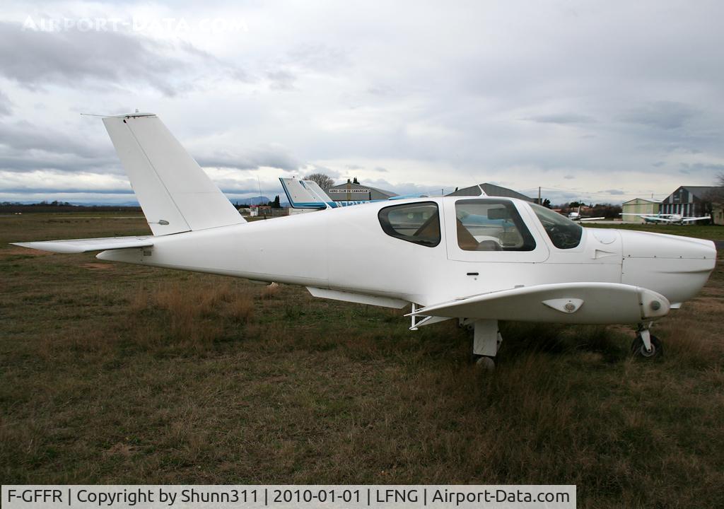 F-GFFR, Socata TB-20 C/N 671, Now without engines...