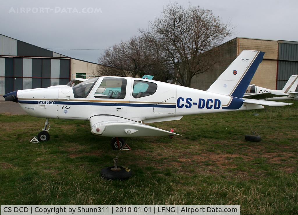 CS-DCD, Socata TB-9C Club Tampico Club C/N 1127, Parked here...