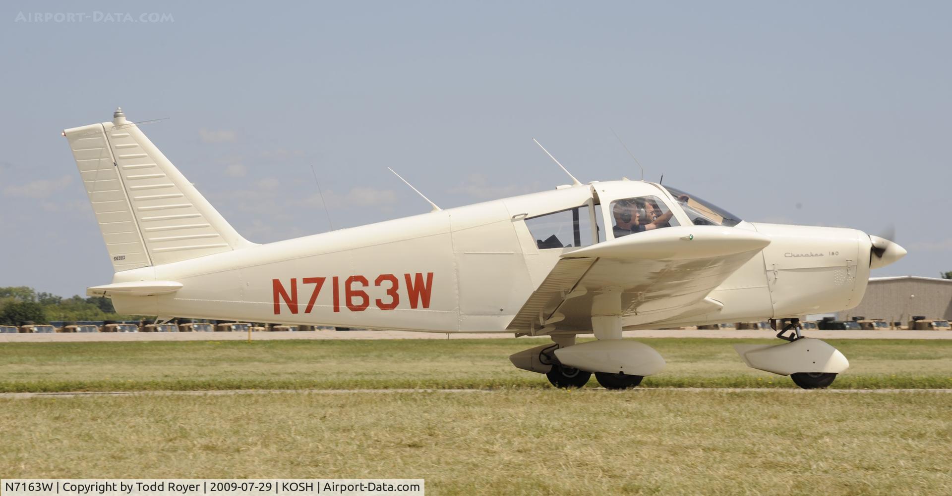 N7163W, 1962 Piper PA-28-180 C/N 28-943, EAA AIRVENTURE 2009