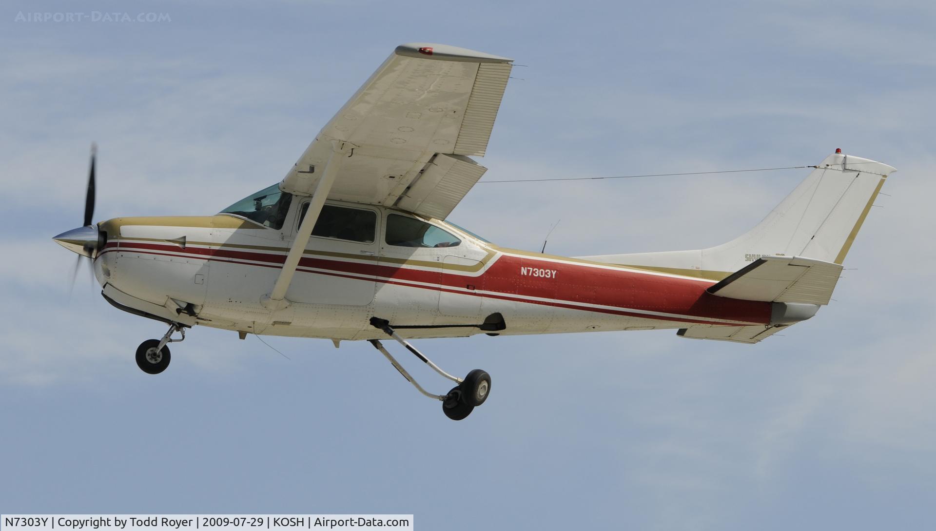 N7303Y, 1977 Cessna R182 Skylane RG C/N R18200114, EAA AIRVENTURE 2009