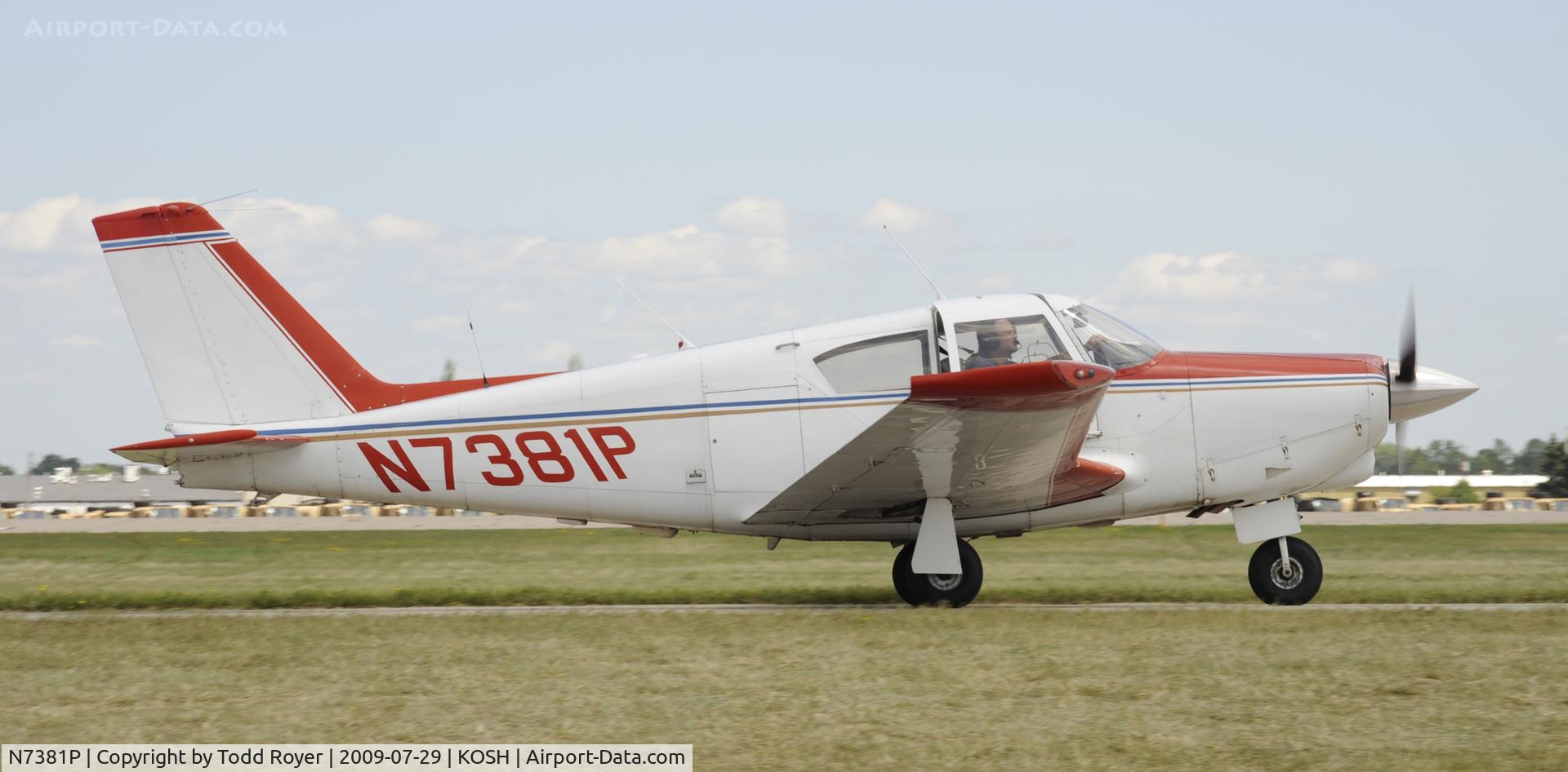 N7381P, 1961 Piper PA-24-250 Comanche C/N 24-2562, EAA AIRVENTURE 2009