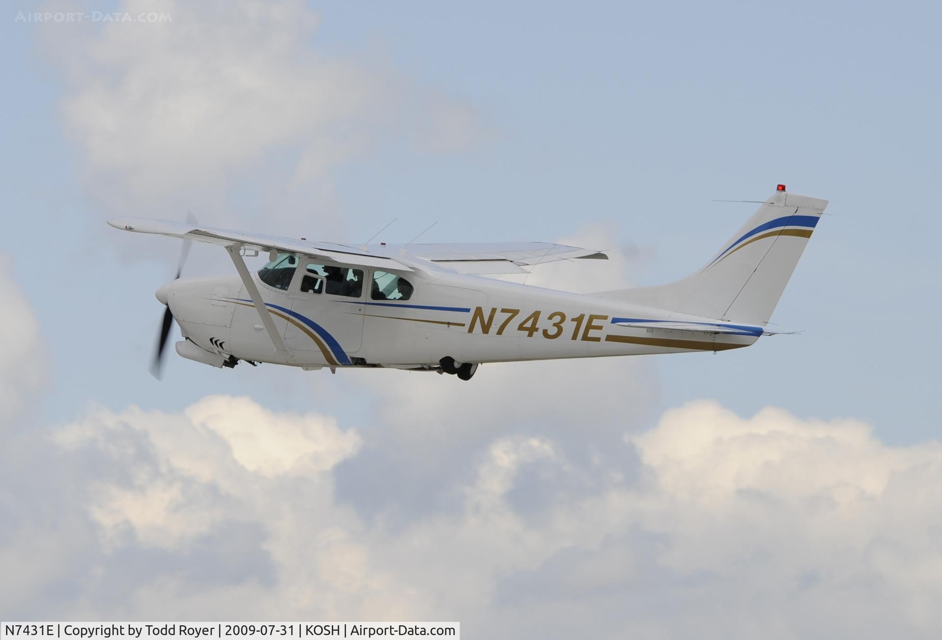 N7431E, 1960 Cessna 210 C/N 57131, EAA AIRVENTURE 2009