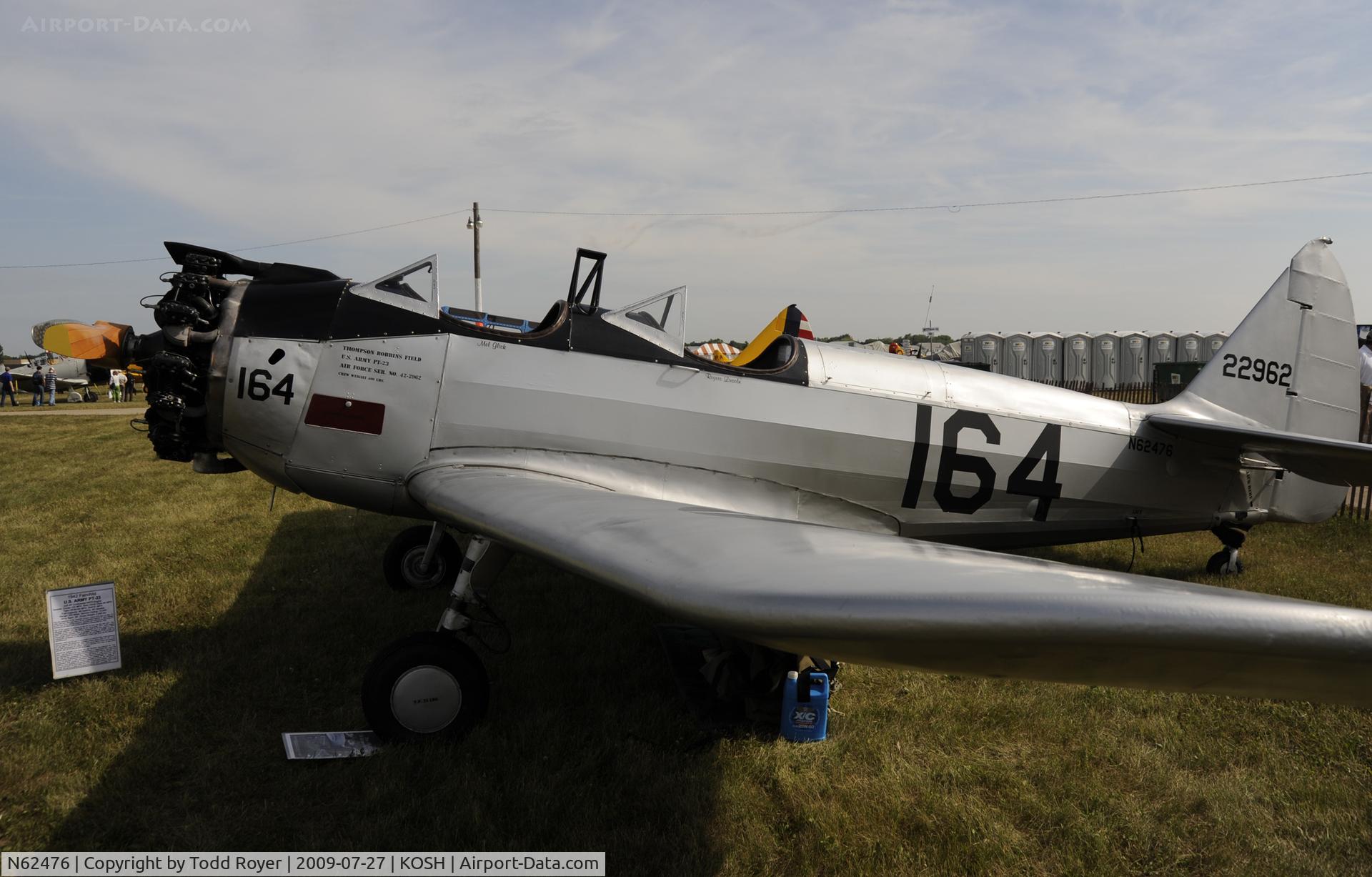 N62476, 1942 Fairchild PT-23A Cornell (M-62C) C/N T42-6001, EAA AIRVENTURE 2009