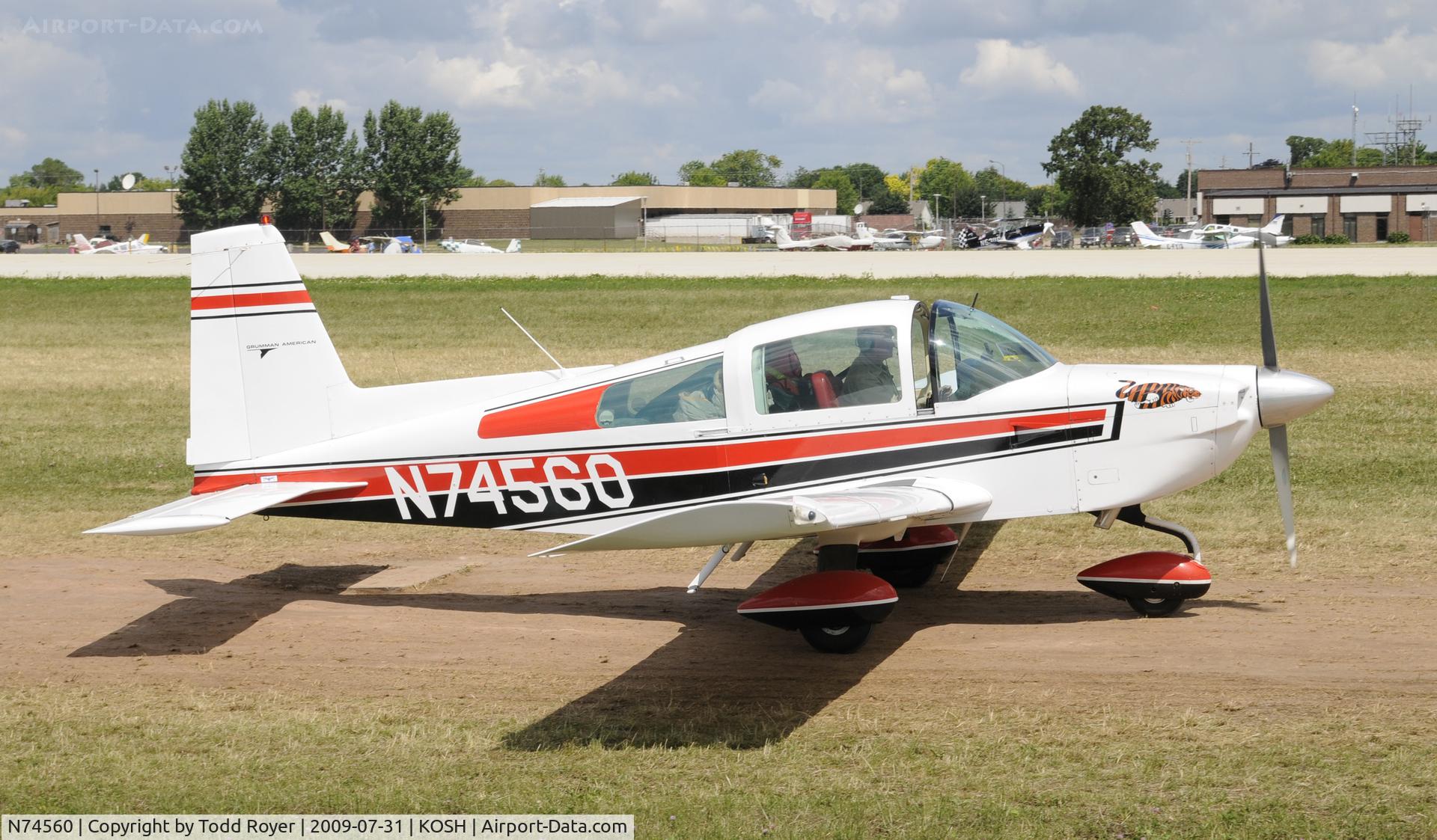 N74560, 1976 Grumman American AA-5B Tiger C/N AA5B-0251, EAA AIRVENTURE 2009