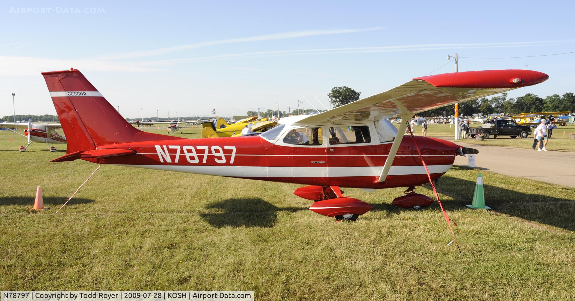 N78797, 1968 Cessna 172K Skyhawk C/N 17257767, EAA AIRVENTURE 2009