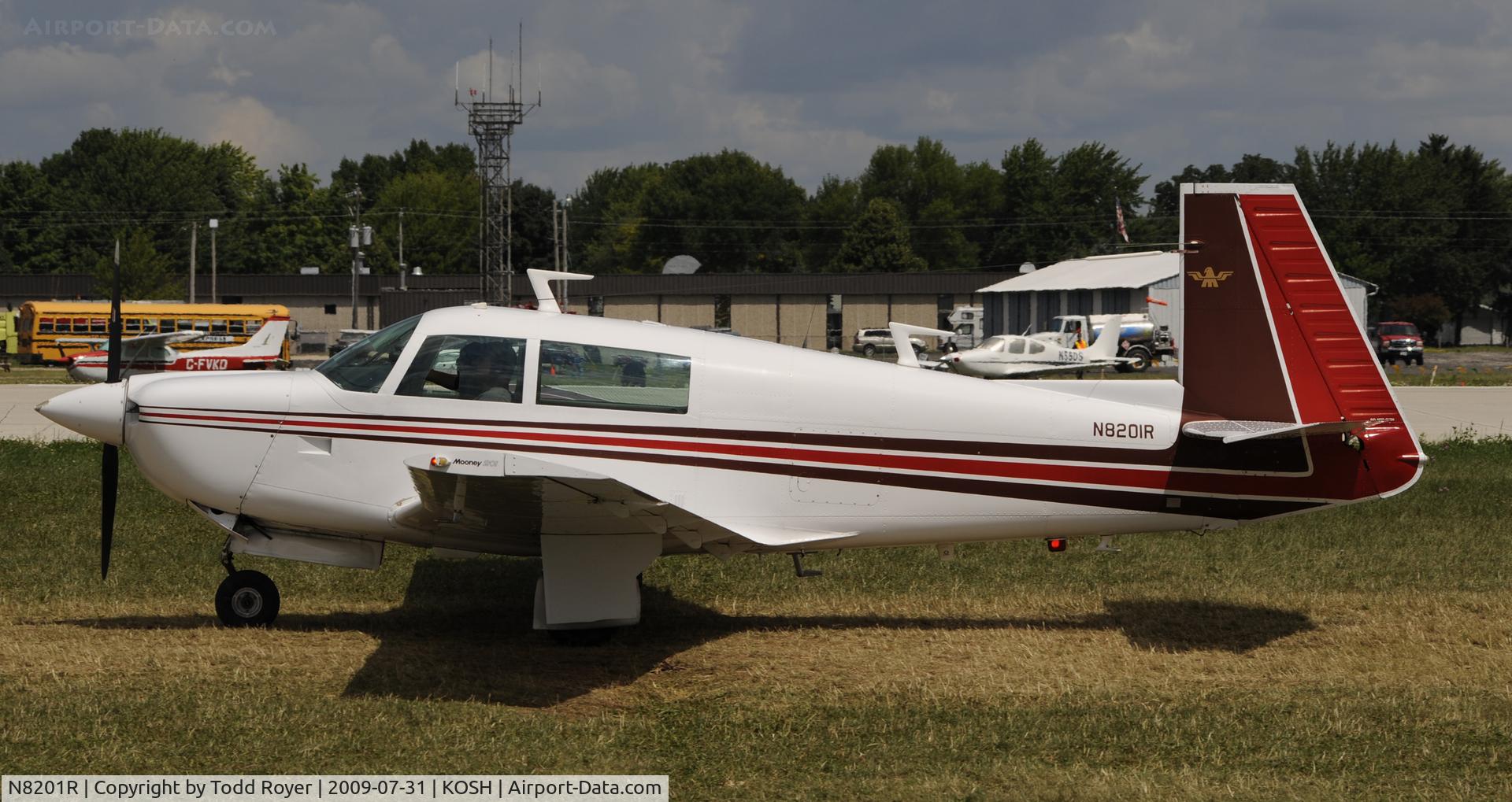 N8201R, 1978 Mooney M20J 201 C/N 24-0607, EAA AIRVENTURE 2009