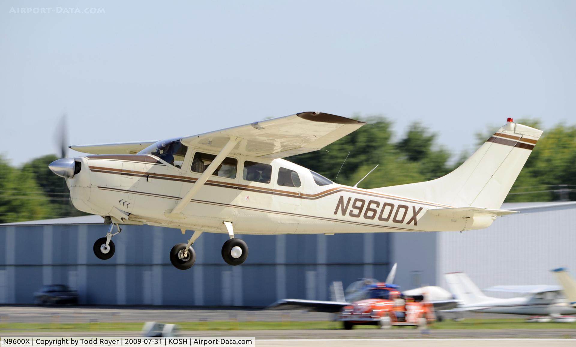 N9600X, 1962 Cessna 210B C/N 21057900, EAA AIRVENTURE 2009