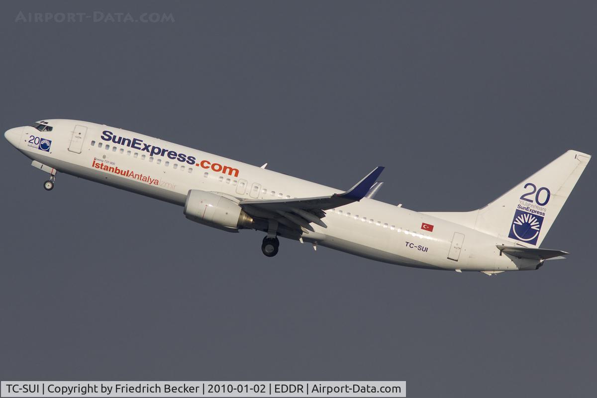 TC-SUI, 2003 Boeing 737-8CX C/N 32367, climb out while departing to Antalya