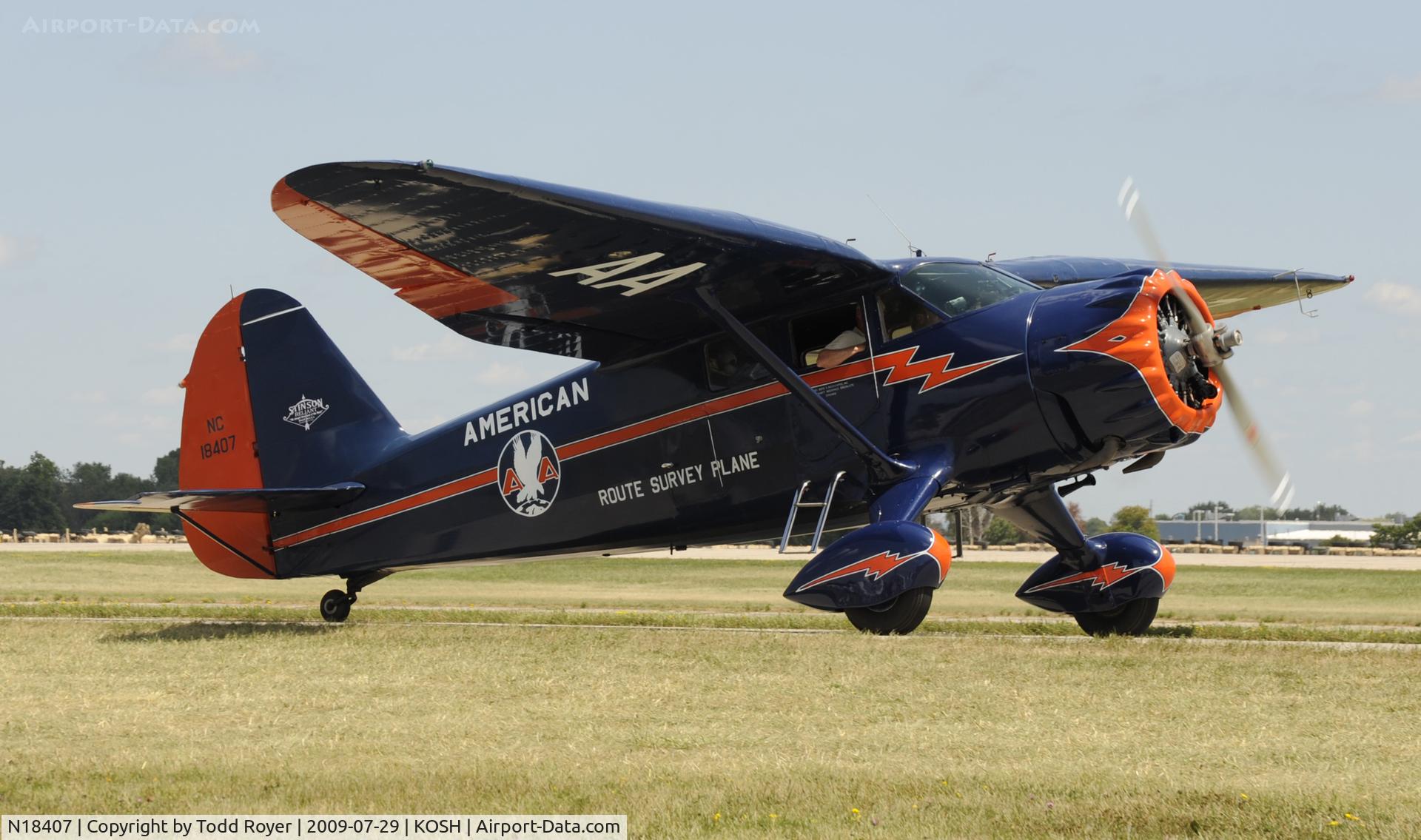 N18407, 1937 Stinson SR-9C Reliant C/N 5313, EAA AIRVENTURE 2009