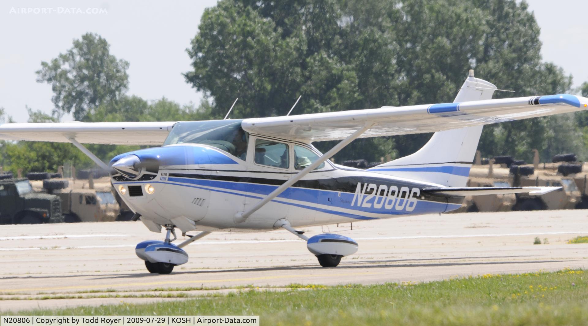N20806, 1972 Cessna 182P Skylane C/N 18261220, EAA AIRVENTURE 2009