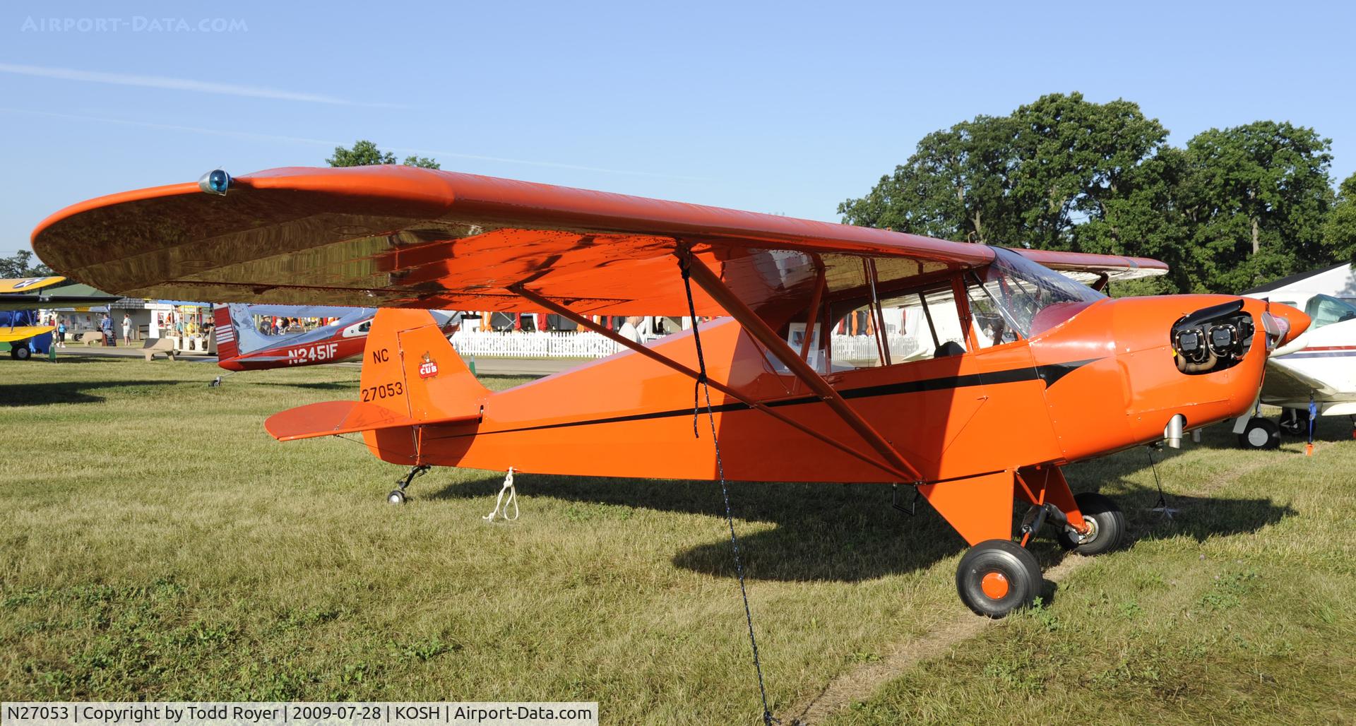 N27053, 1940 Piper J5A Cub Cruiser C/N 5-20, EAA AIRVENTURE 2009