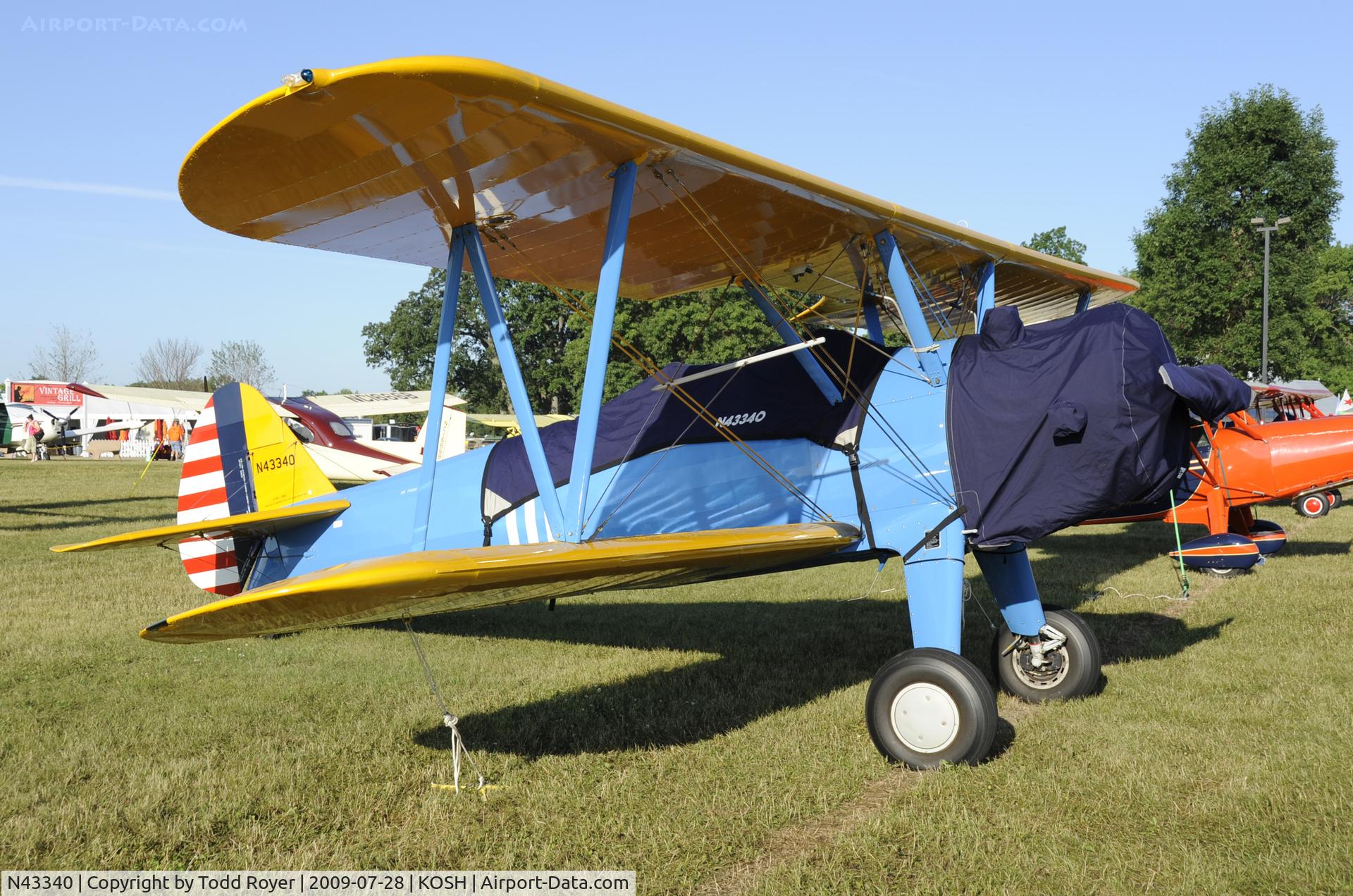 N43340, 1943 Boeing E75 C/N 75-5999, EAA AIRVENTURE 2009