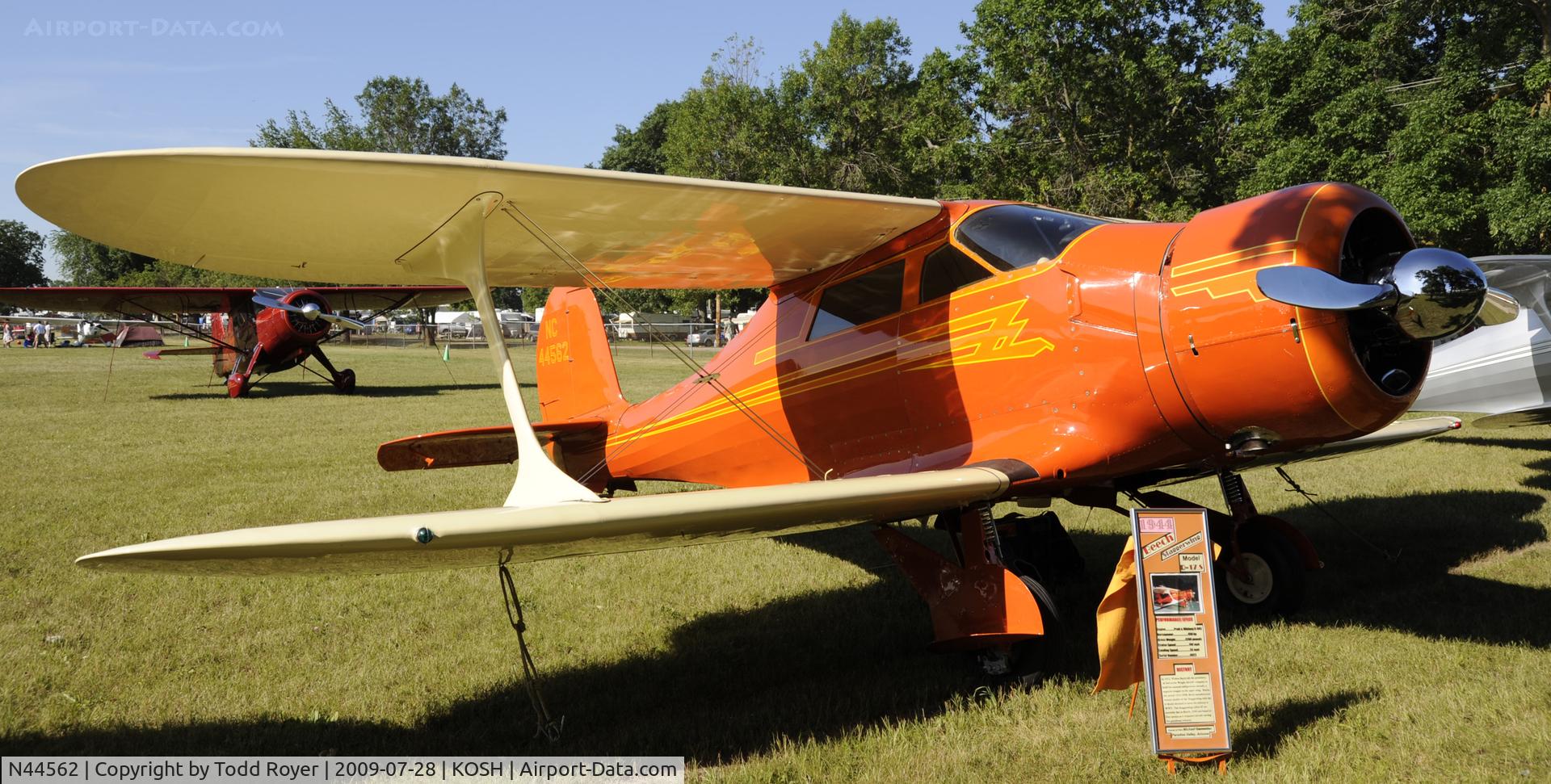N44562, 1944 Beech D17S Staggerwing C/N 6923, EAA AIRVENTURE 2009