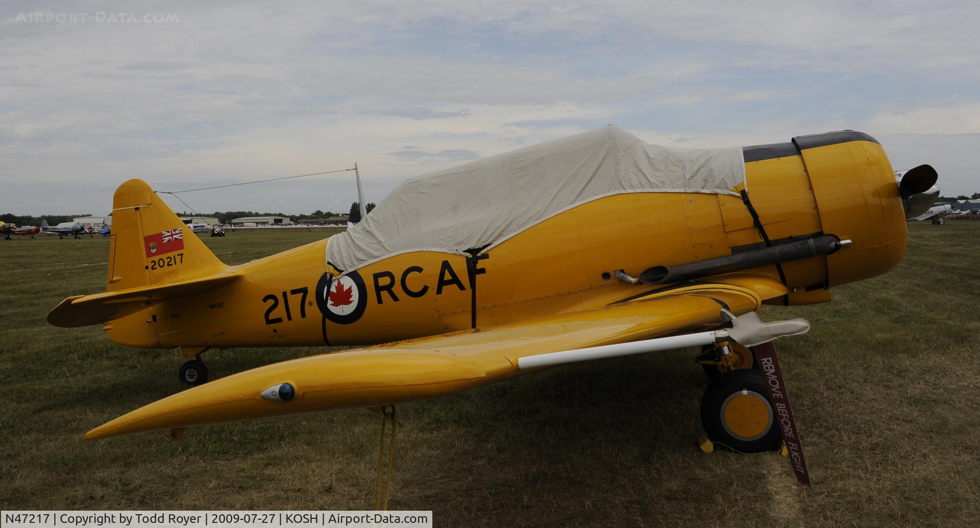 N47217, 1951 Canadian Car & Foundry Harvard MK IV C/N CCF4-8, EAA AIRVENTURE 2009