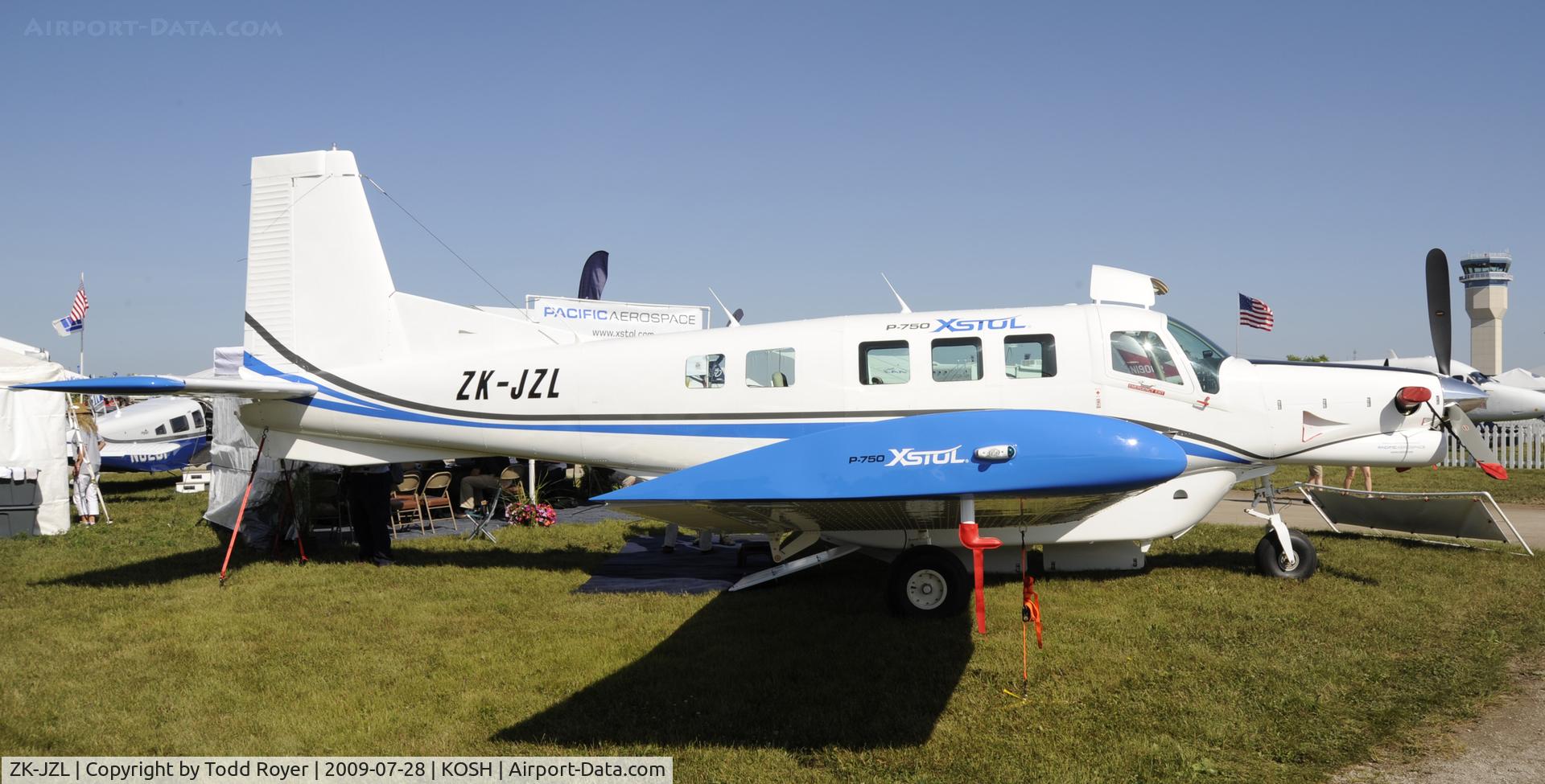 ZK-JZL, Pacific Aerospace PAC 750XL C/N 156, EAA AIRVENTURE 2009