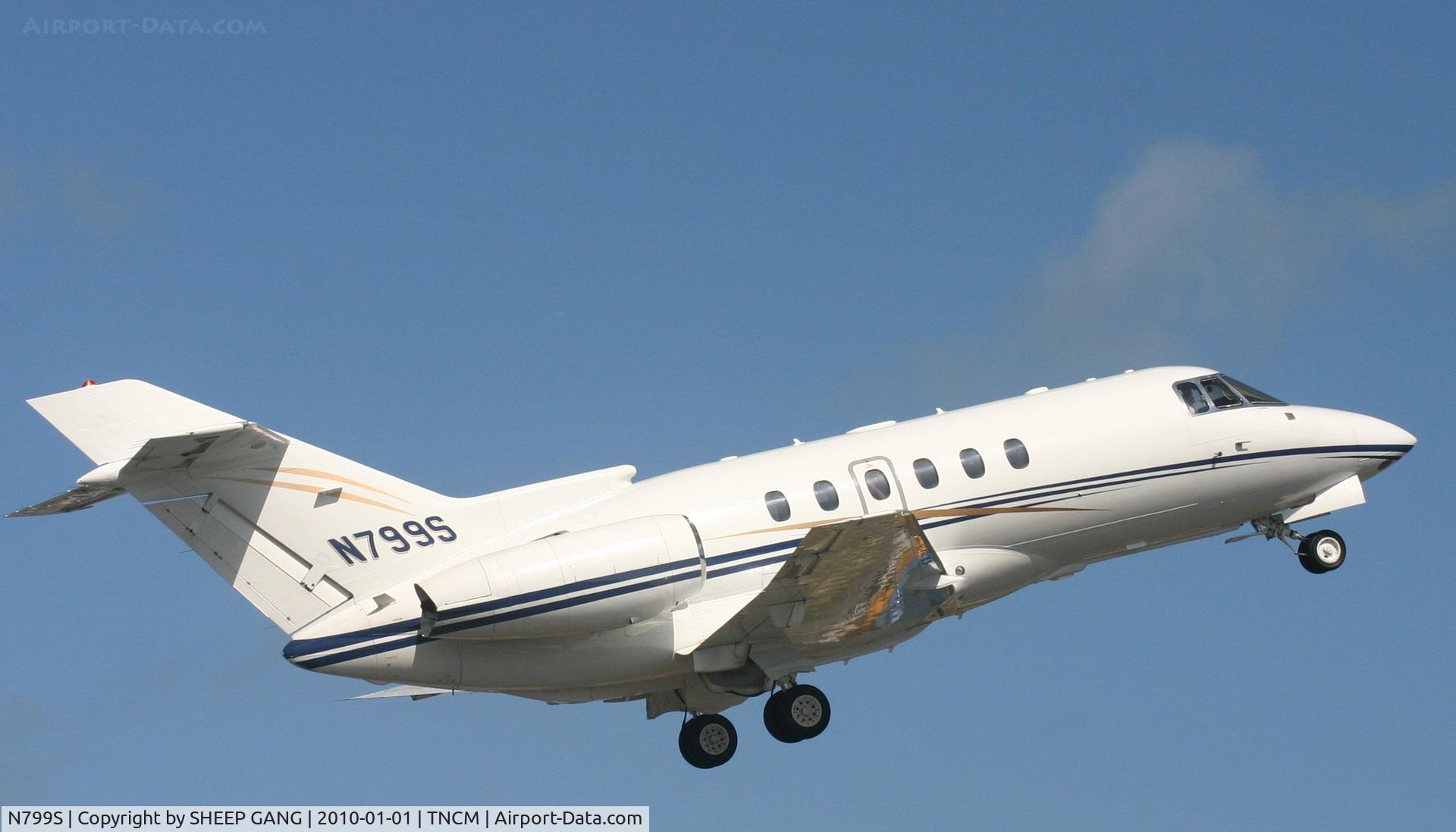 N799S, 2002 Raytheon HAWKER 800XP C/N 258588, N799S in the rotation out of TNCM
