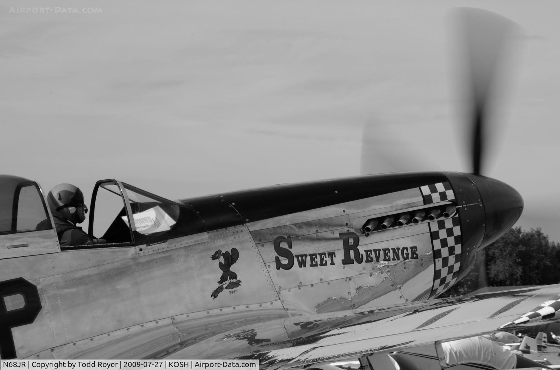 N68JR, 1944 North American P-51D Mustang C/N 44-72051, EAA AIRVENTURE 2009
