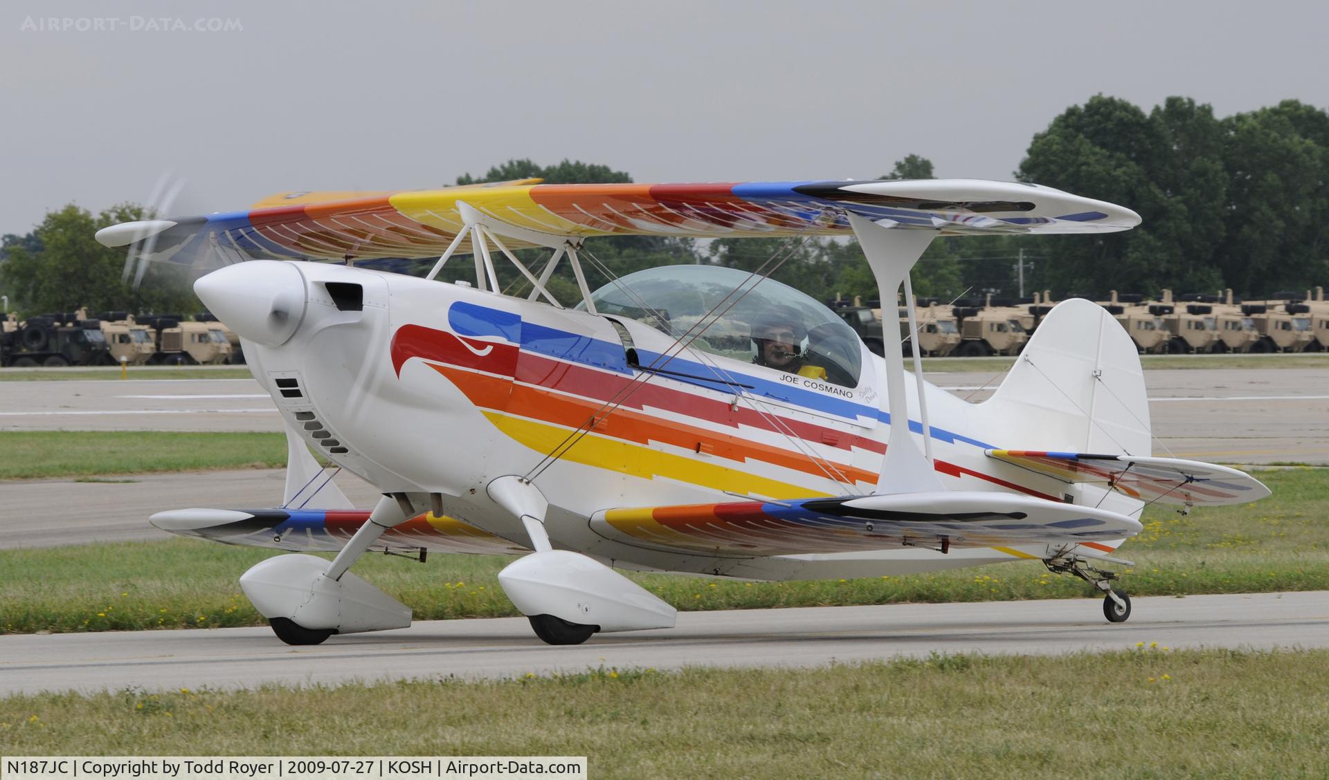 N187JC, 1988 Christen Eagle II C/N 0001 (N187JC), EAA AIRVENTURE 2009