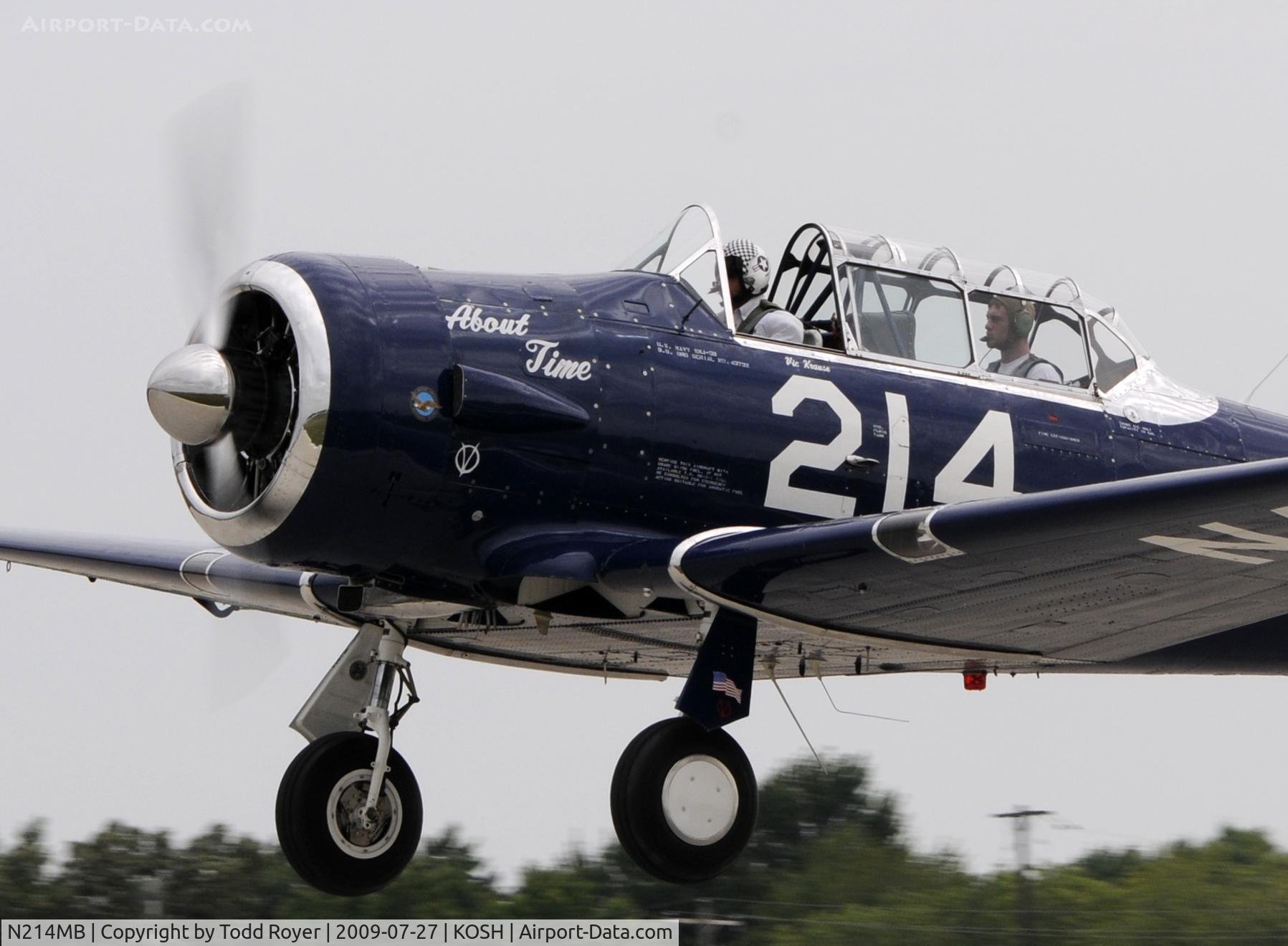 N214MB, North American SNJ-5B Texan C/N 43732, EAA AIRVENTURE 2009