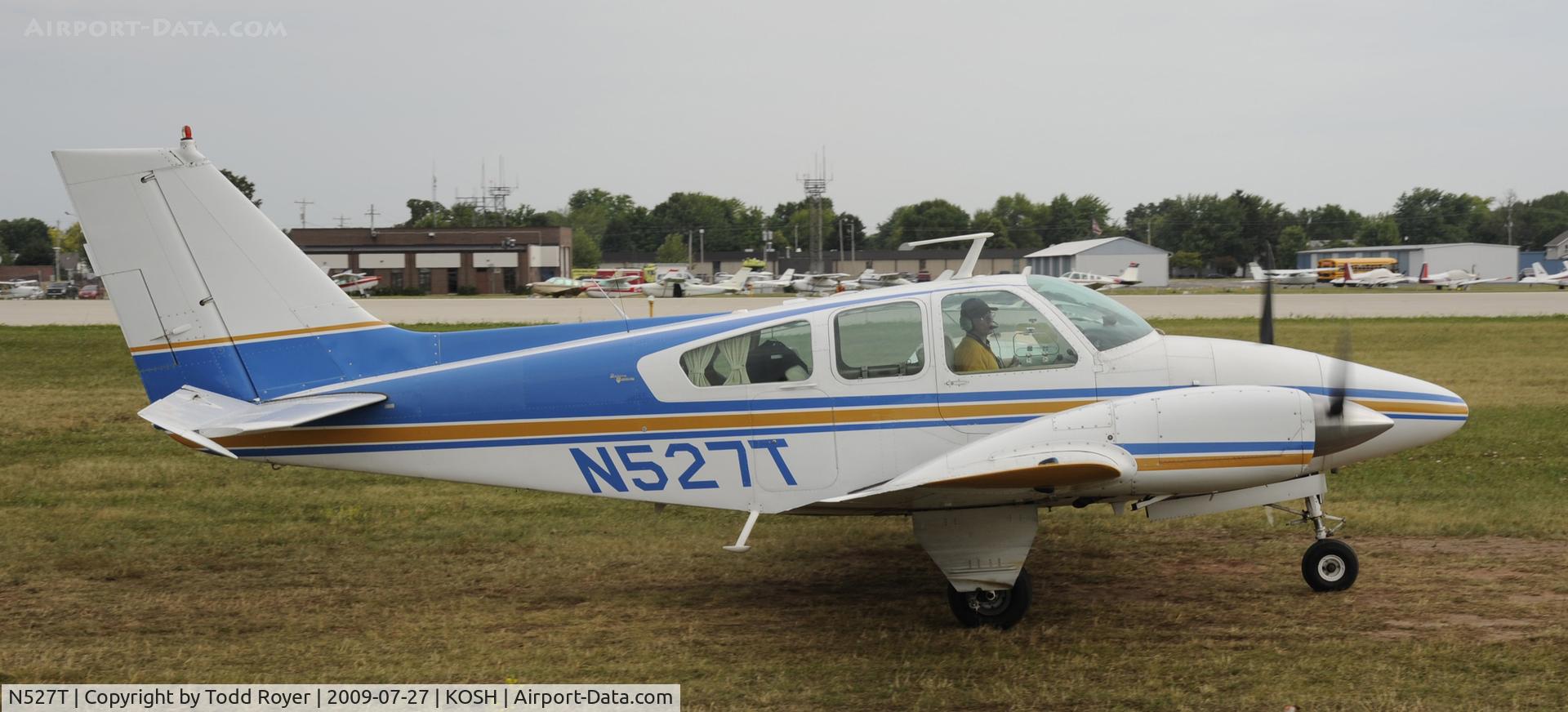 N527T, 1964 Beech 95-B55 (T42A) Baron C/N TC-576, EAA AIRVENTURE 2009