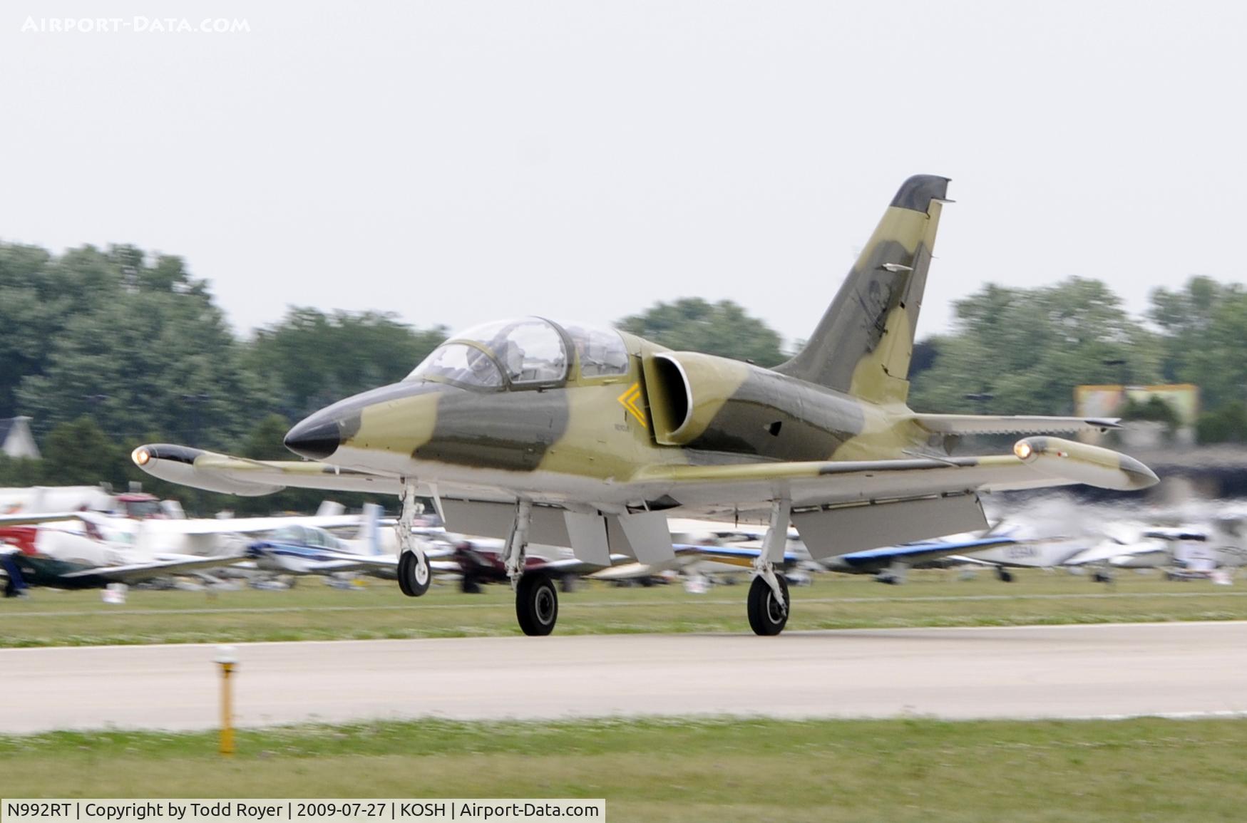 N992RT, 1974 Aero L-39C Albatros C/N 530509, EAA AIRVENTURE 2009