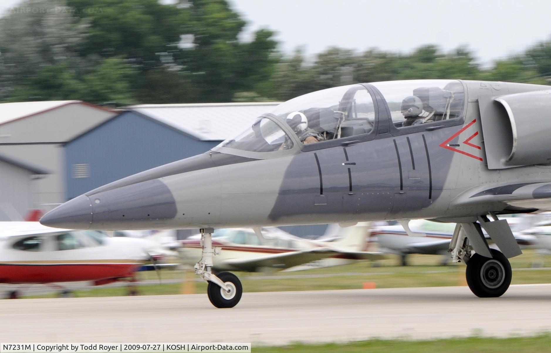 N7231M, 1976 Aero L-39 Albatros C/N 630642, EAA AIRVENTURE 2009