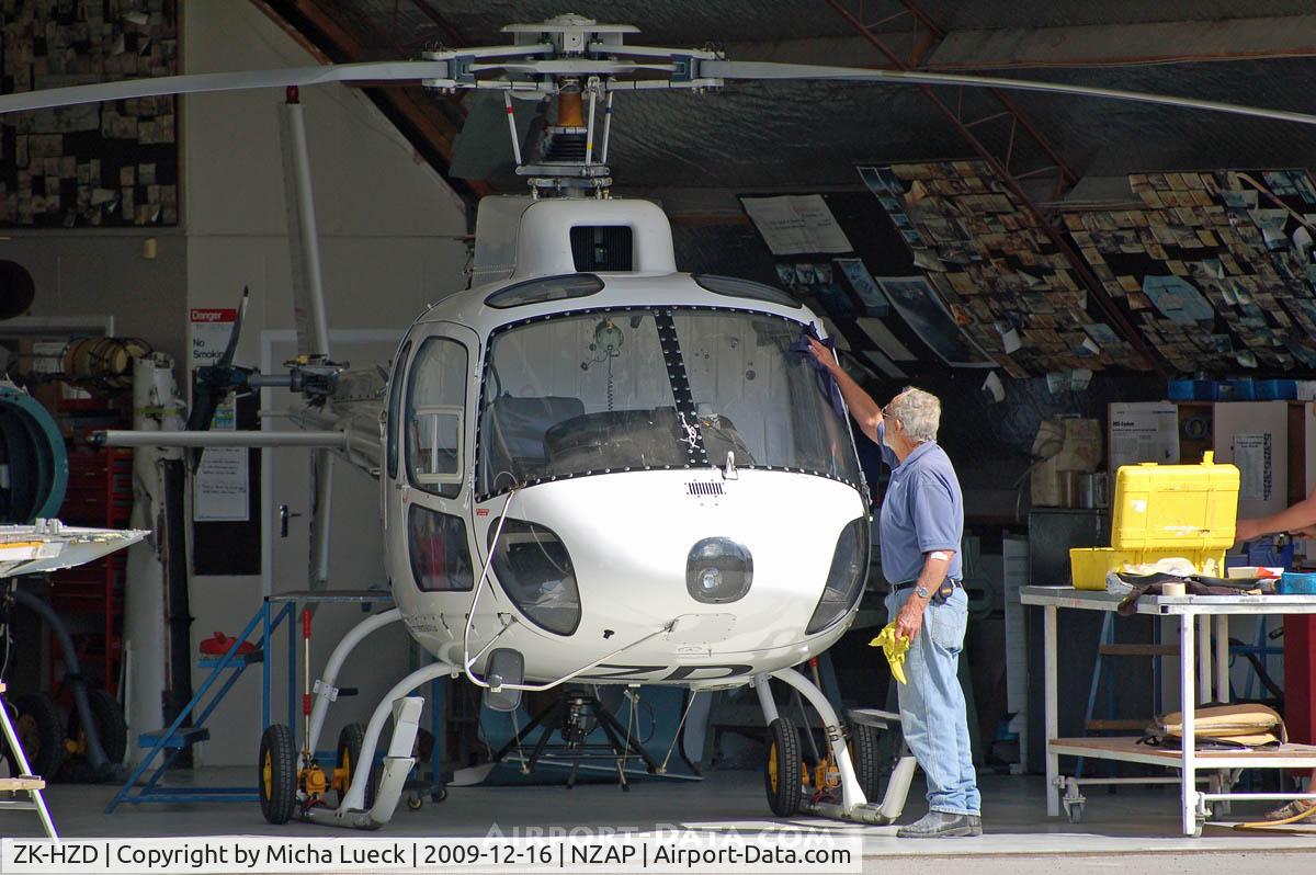 ZK-HZD, Aerospa AS 350BA C/N 1265, At Taupo