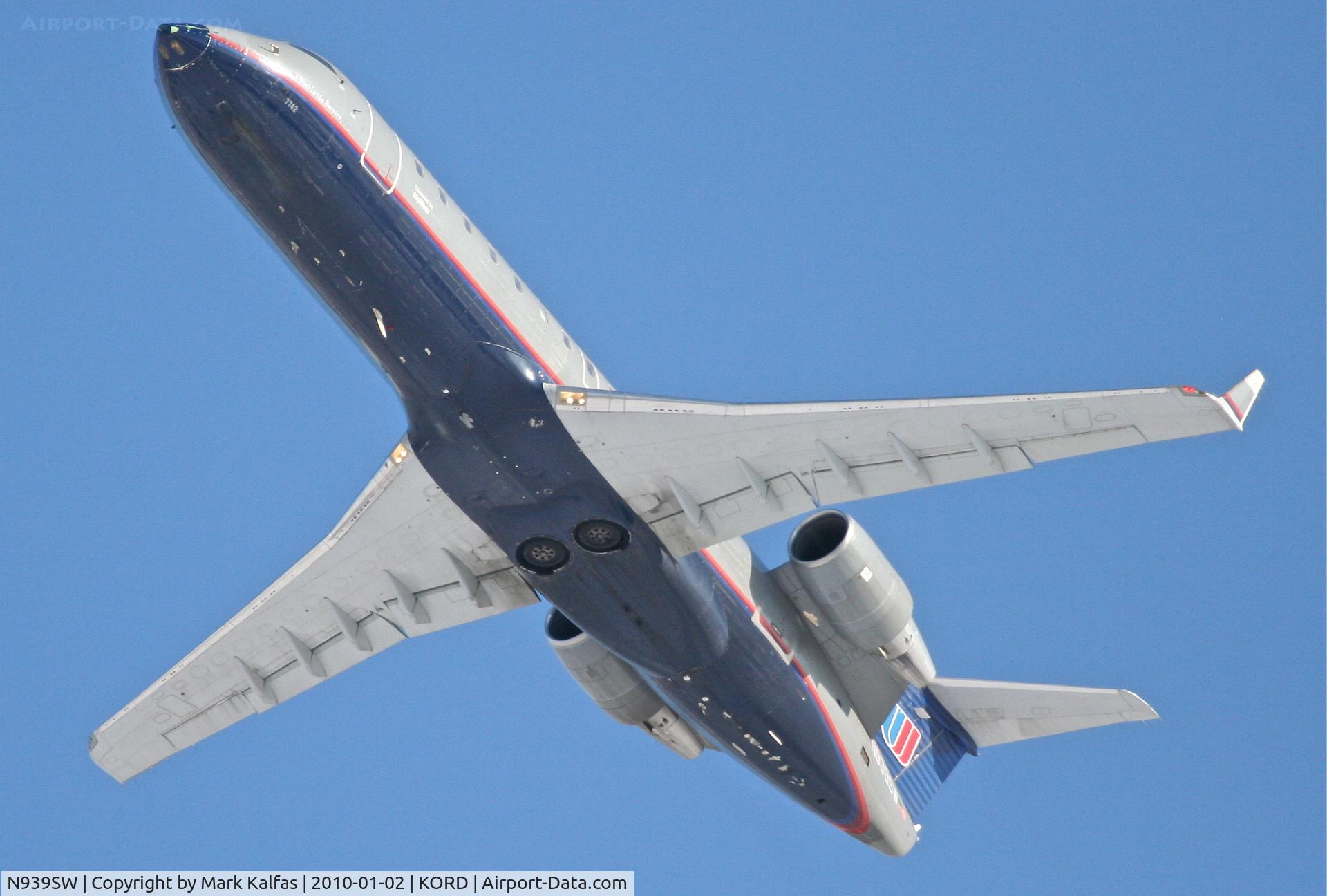 N939SW, 2003 Bombardier CRJ-200LR (CL-600-2B19) C/N 7742, SkyWest CRJ2, SKW6520, 32L departure KORD to KMBS.