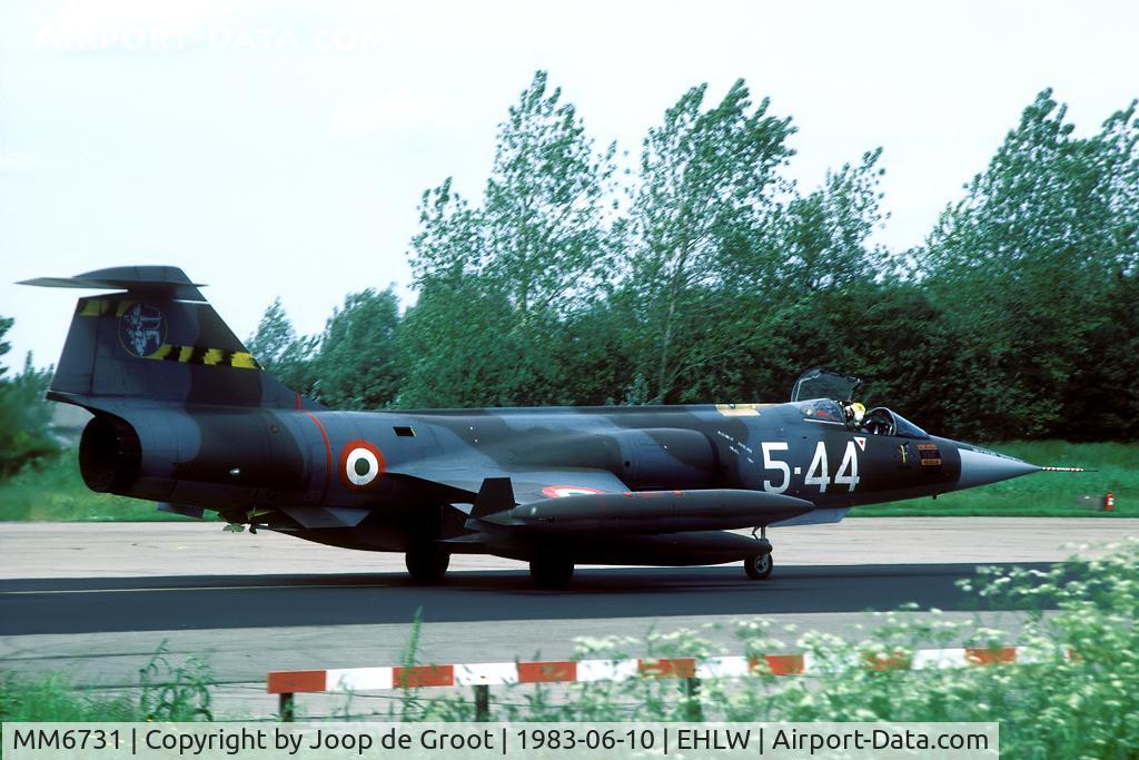 MM6731, Aeritalia F-104S Starfighter C/N 1031, In the early eighties the large unit codes of the Italian air force were slowly disappearing. This one attended the 322 Sq anniversary in 1983 and was the last one I ever saw.