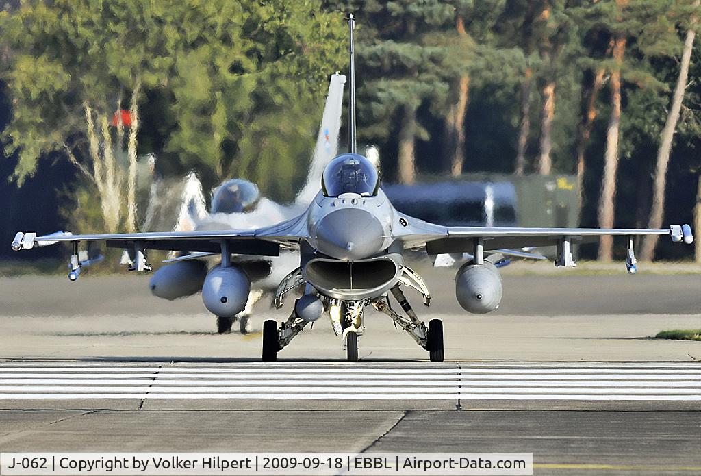 J-062, Fokker F-16AM Fighting Falcon C/N 6D-145, at EBBl