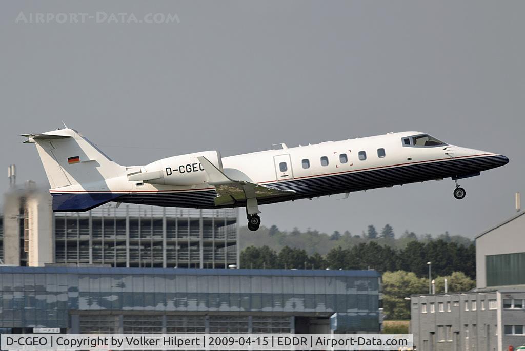 D-CGEO, 1999 Learjet 60 C/N 60-160, at scn