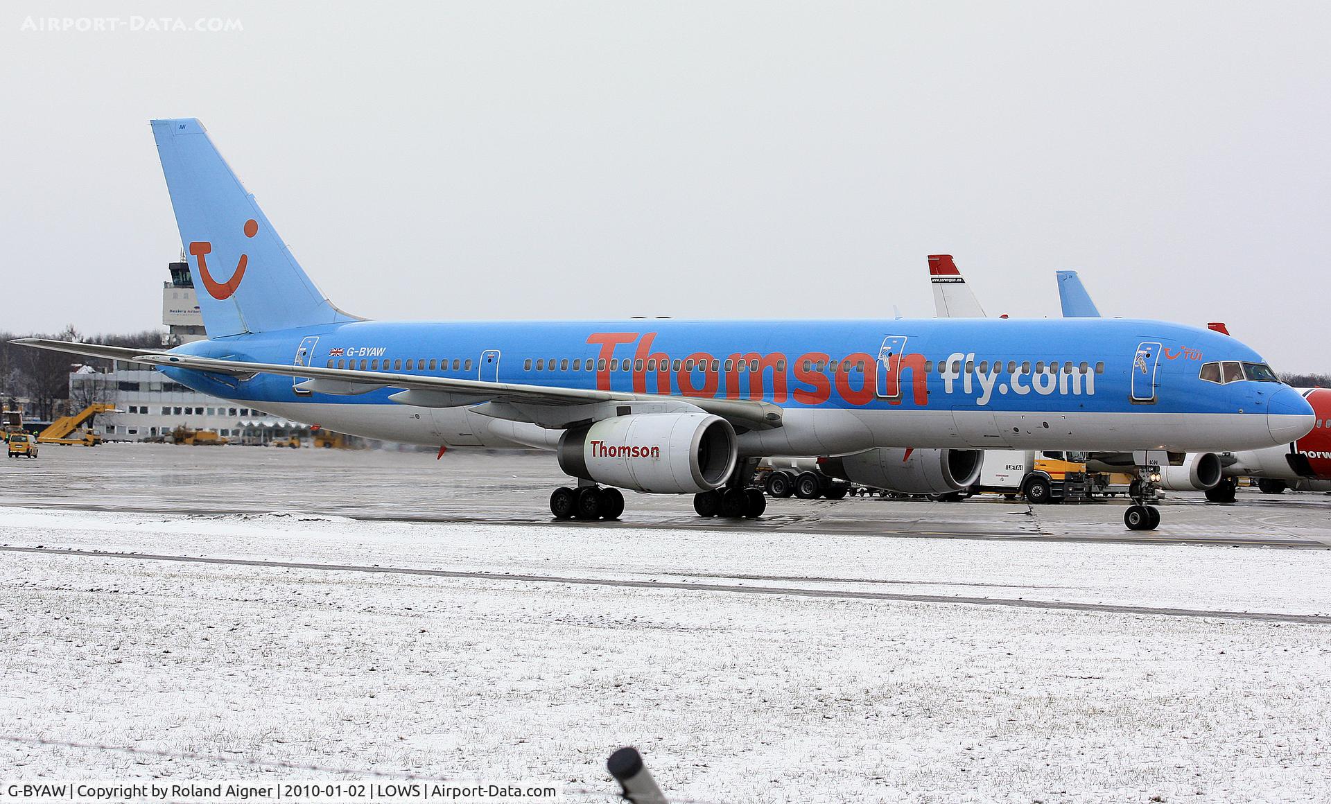 G-BYAW, 1995 Boeing 757-204 C/N 27234, .
