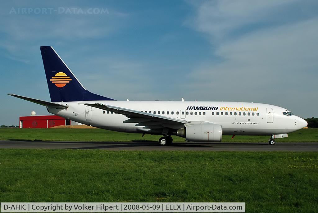 D-AHIC, 2001 Boeing 737-7BK C/N 30617, 737-700