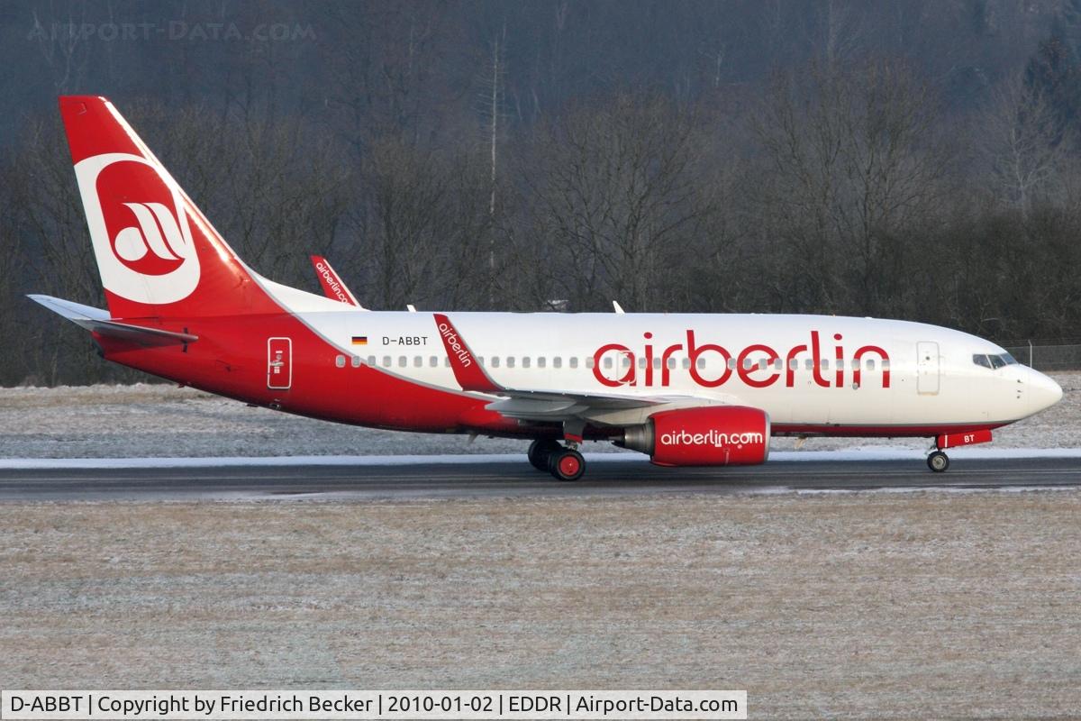 D-ABBT, 2001 Boeing 737-76N C/N 32582, taxying on taxyway 