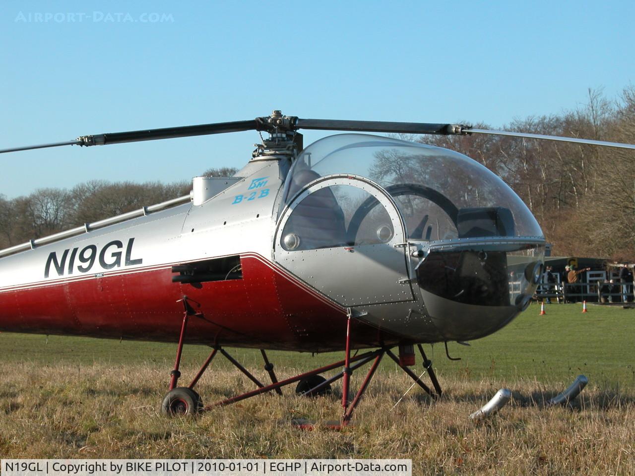 N19GL, 1992 Brantly B-2B C/N 2004, NEW YEARS DAY FLY-IN