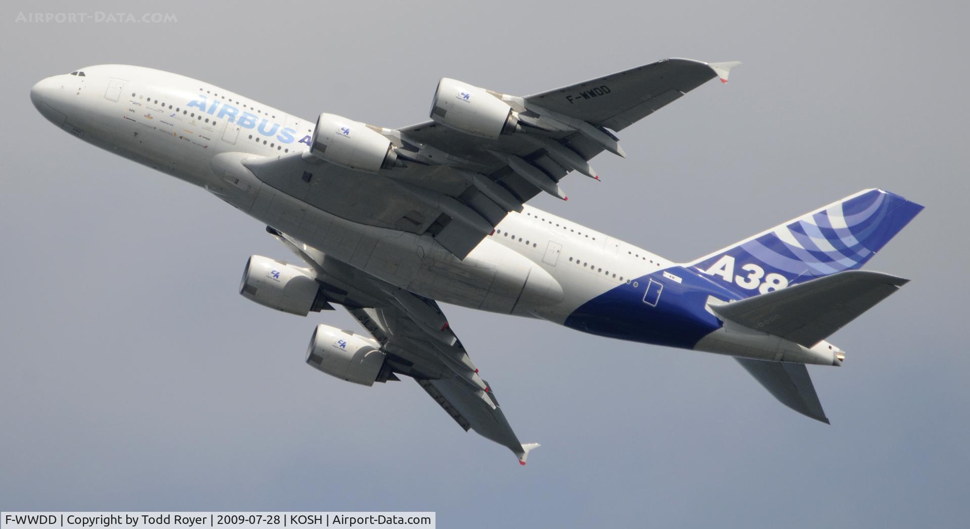 F-WWDD, 2005 Airbus A380-861 C/N 004, EAA AIRVENTURE 2009