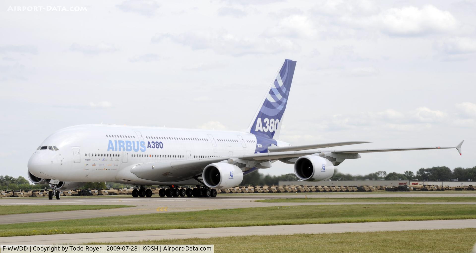 F-WWDD, 2005 Airbus A380-861 C/N 004, EAA AIRVENTURE 2009