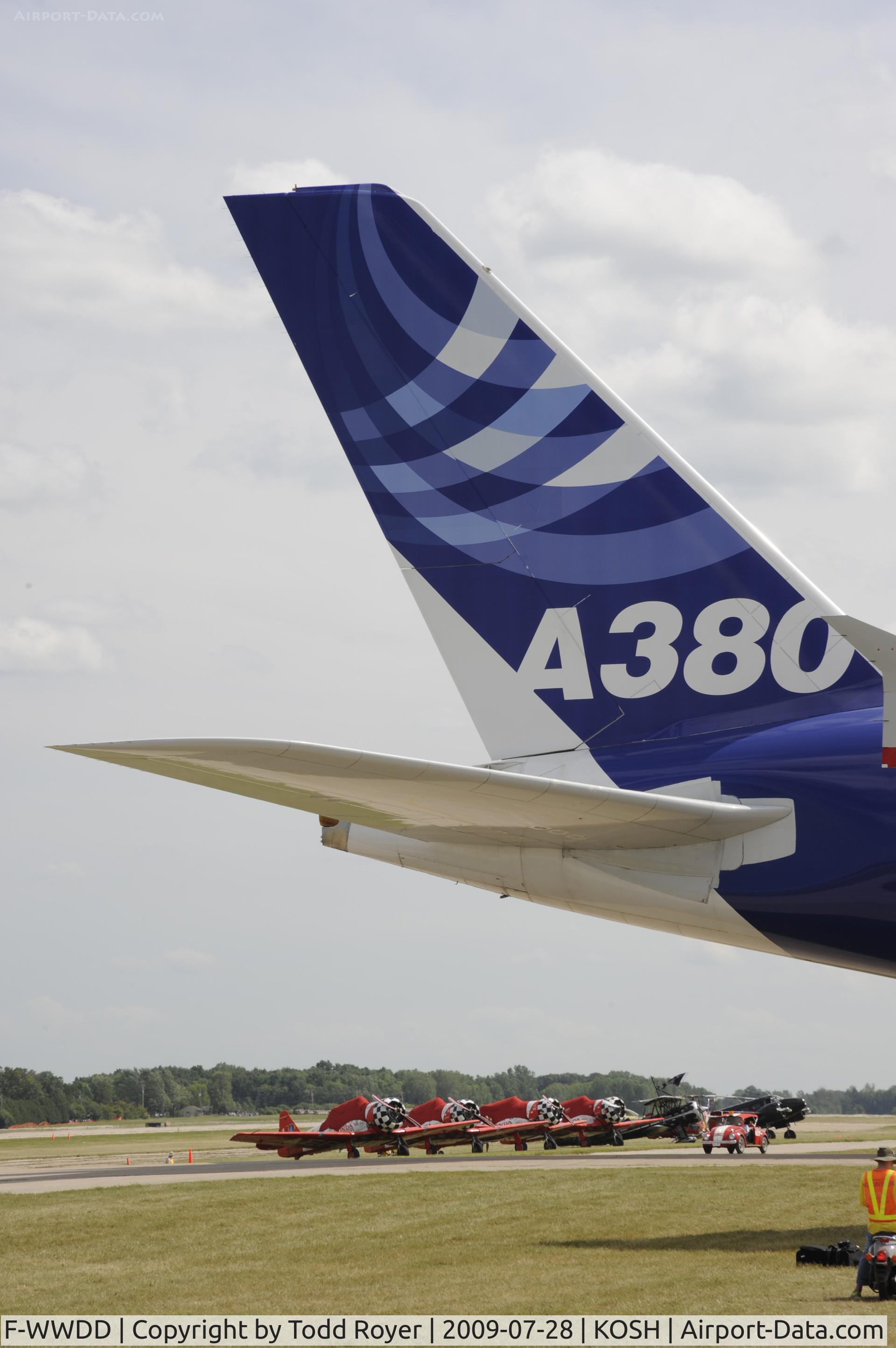 F-WWDD, 2005 Airbus A380-861 C/N 004, EAA AIRVENTURE 2009