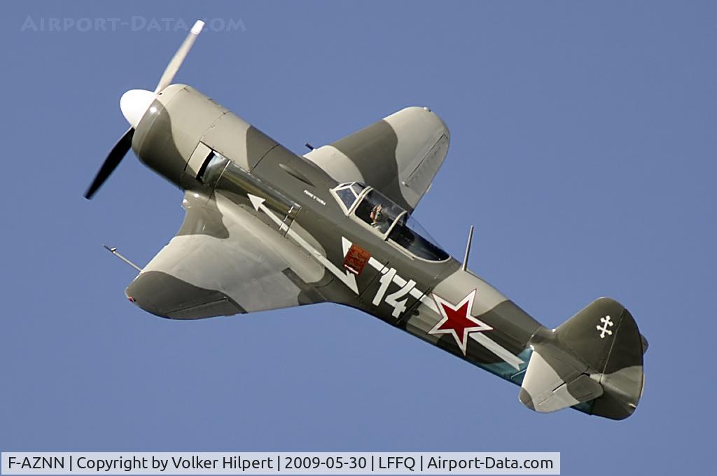 F-AZNN, Yakovlev Yak-11 C/N 25 III/05, at lffq