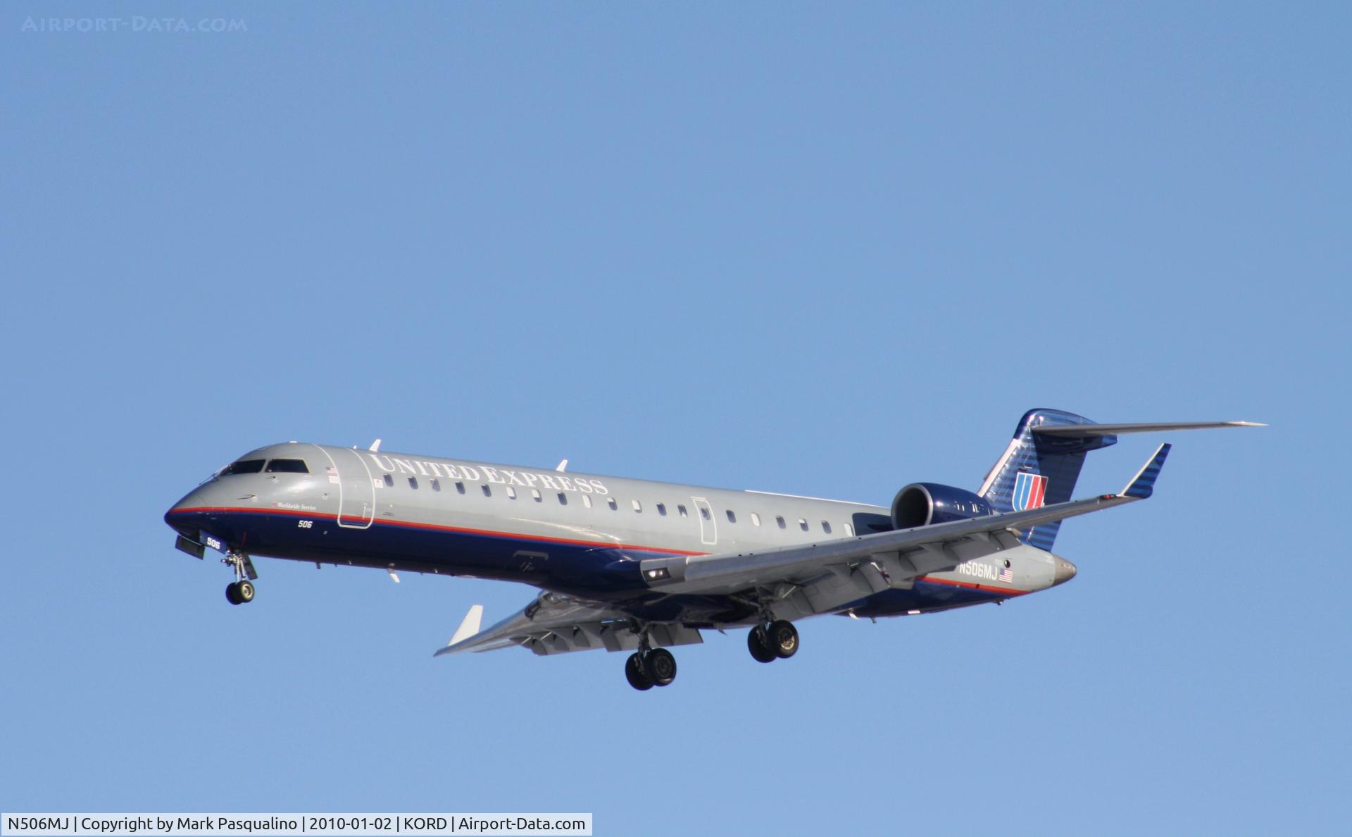 N506MJ, 2002 Bombardier RJ-700 (CL-600-2C10) Regional Jet C/N 10073, CL-600-2C10